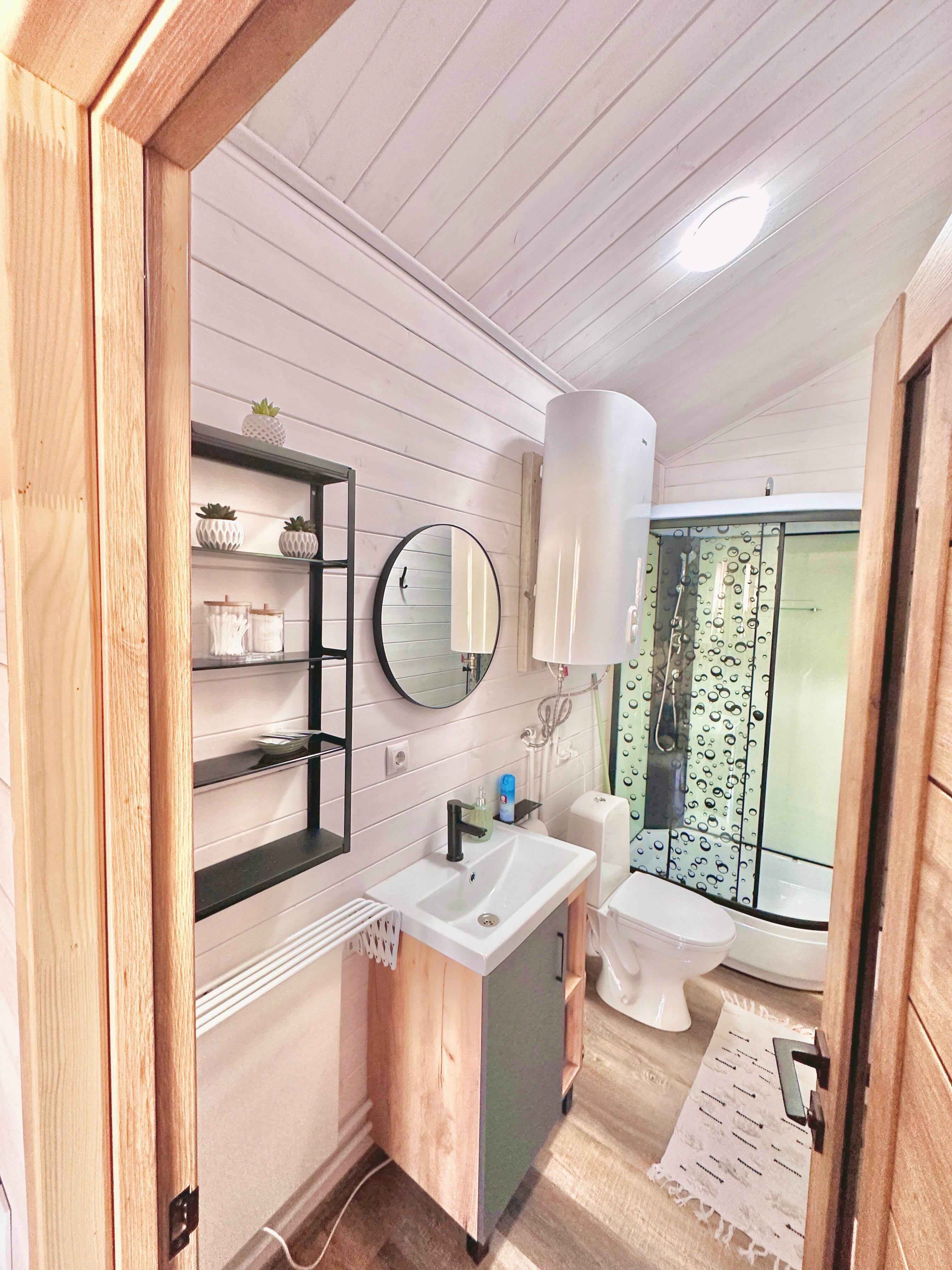 Дом с видом на озеро