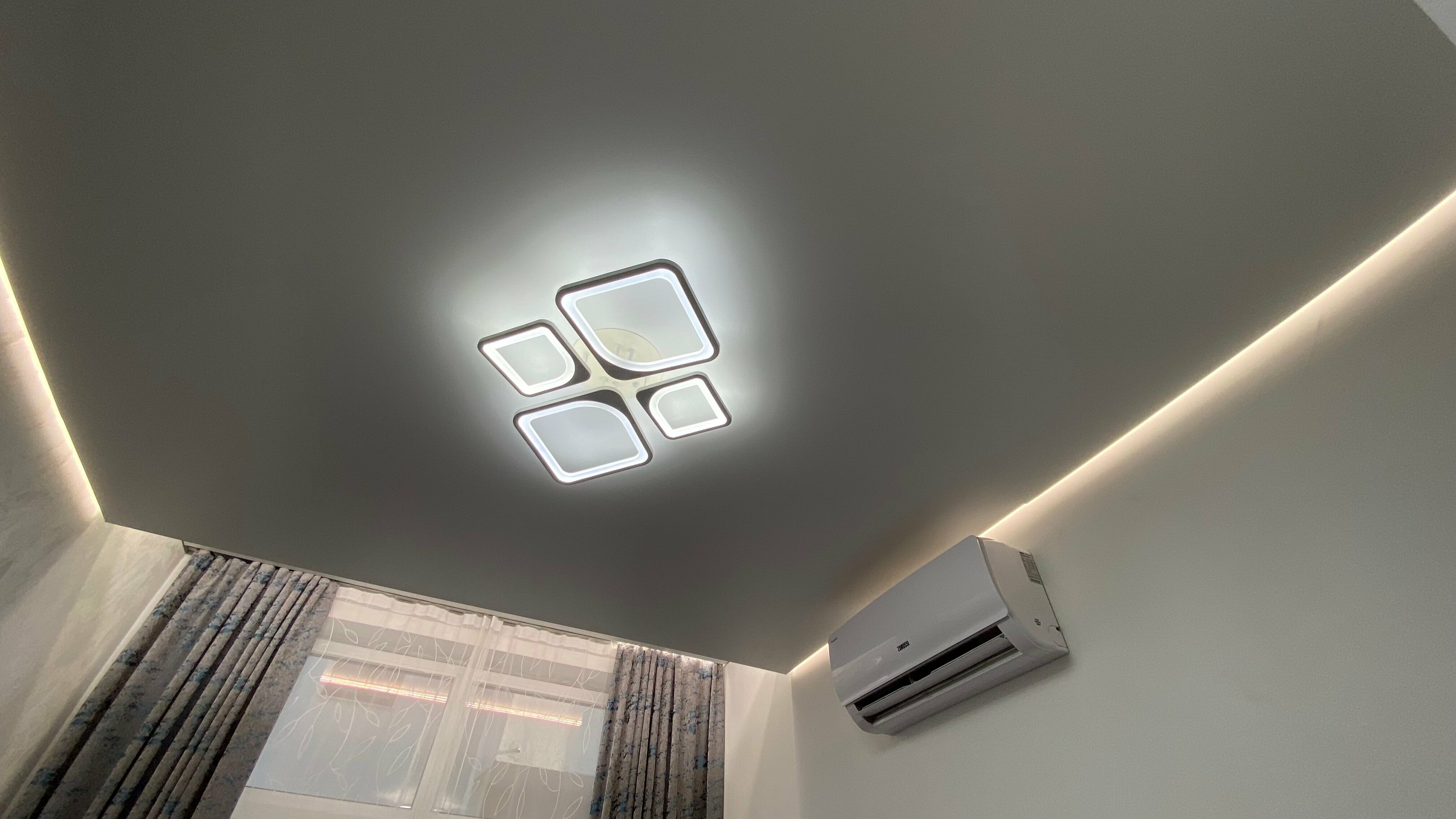 Небольшой двухместный номер с 1 кроватью