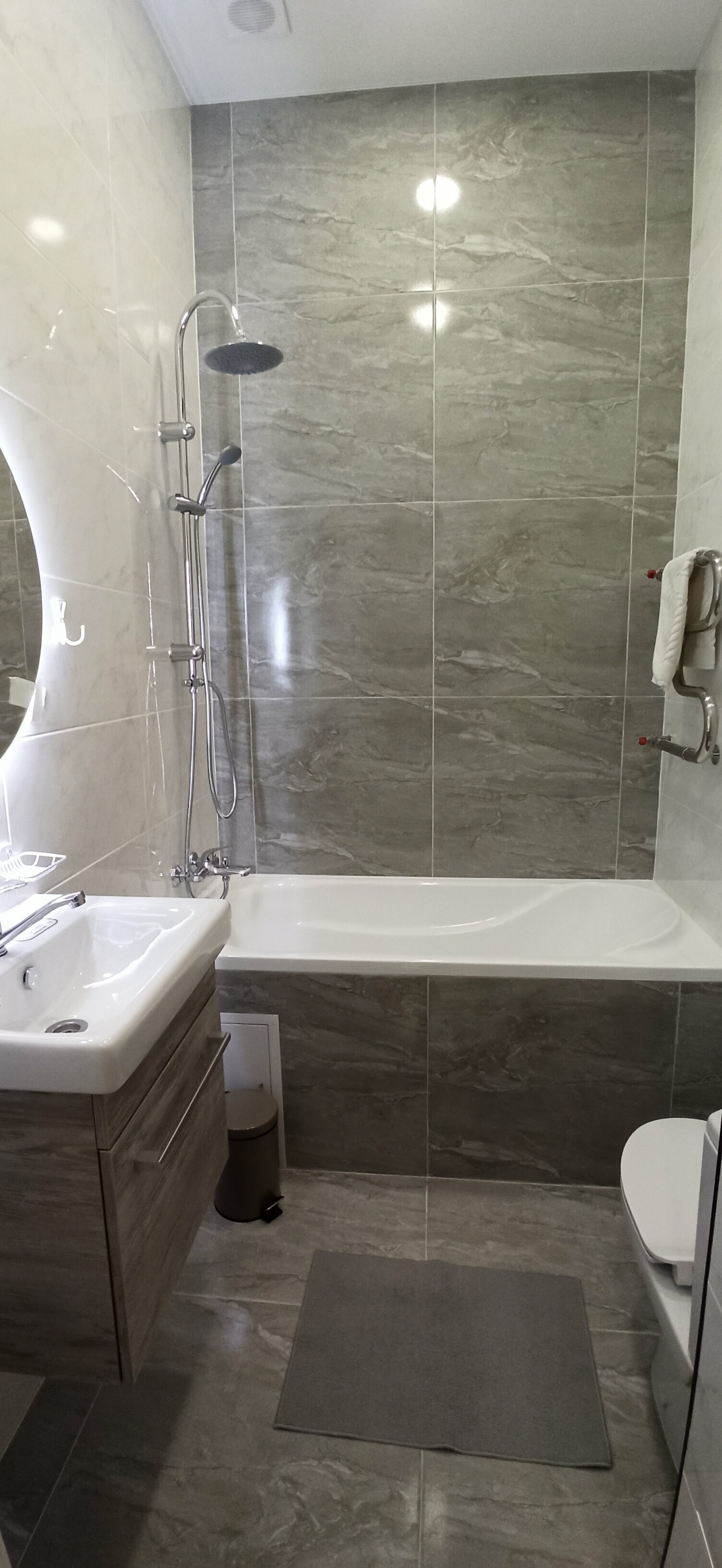 Двухместный номер с 1 кроватью или 2 отдельными кроватями и собственной ванной комнатой