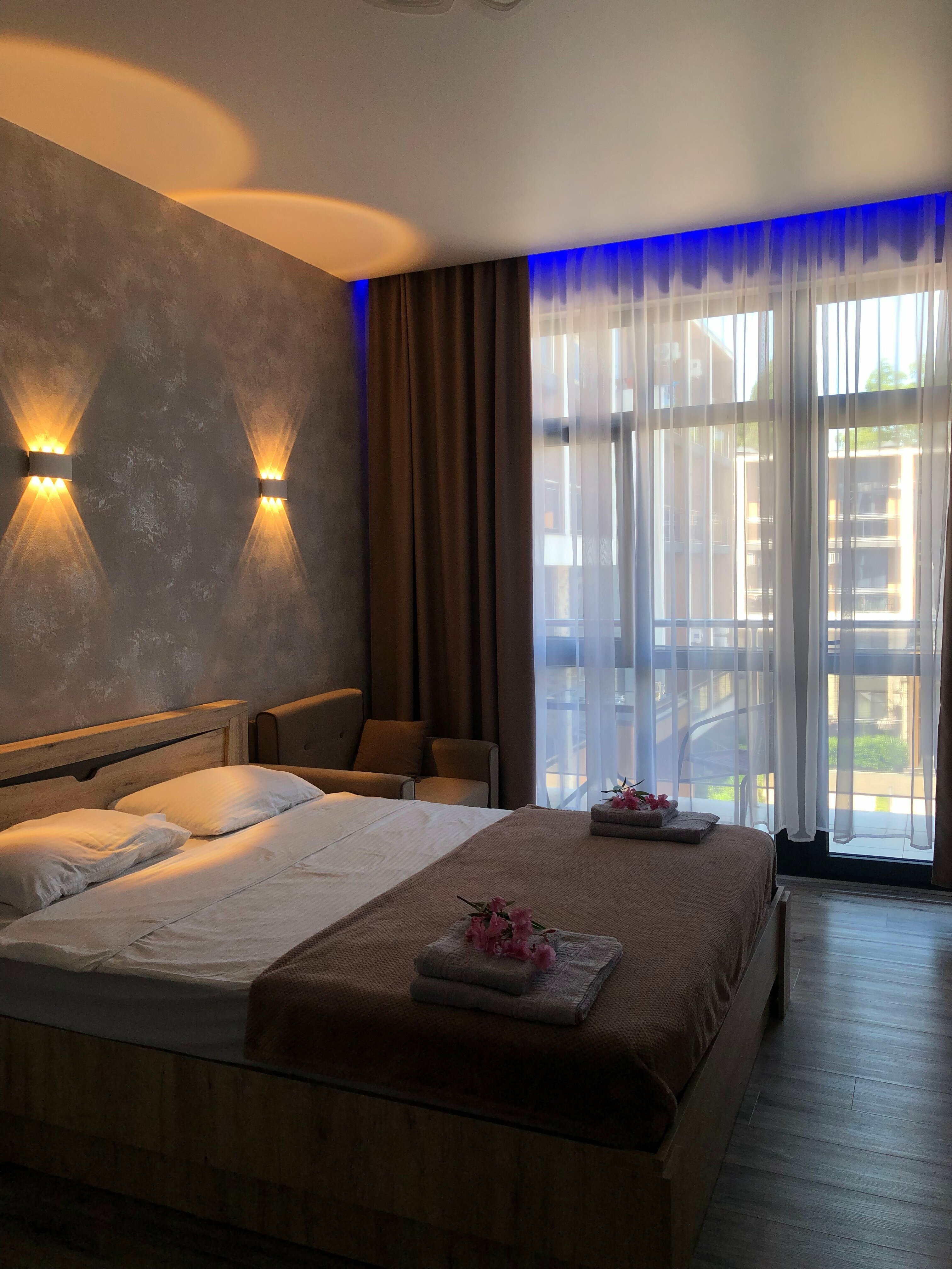 Трехместный номер с видом на бассейн