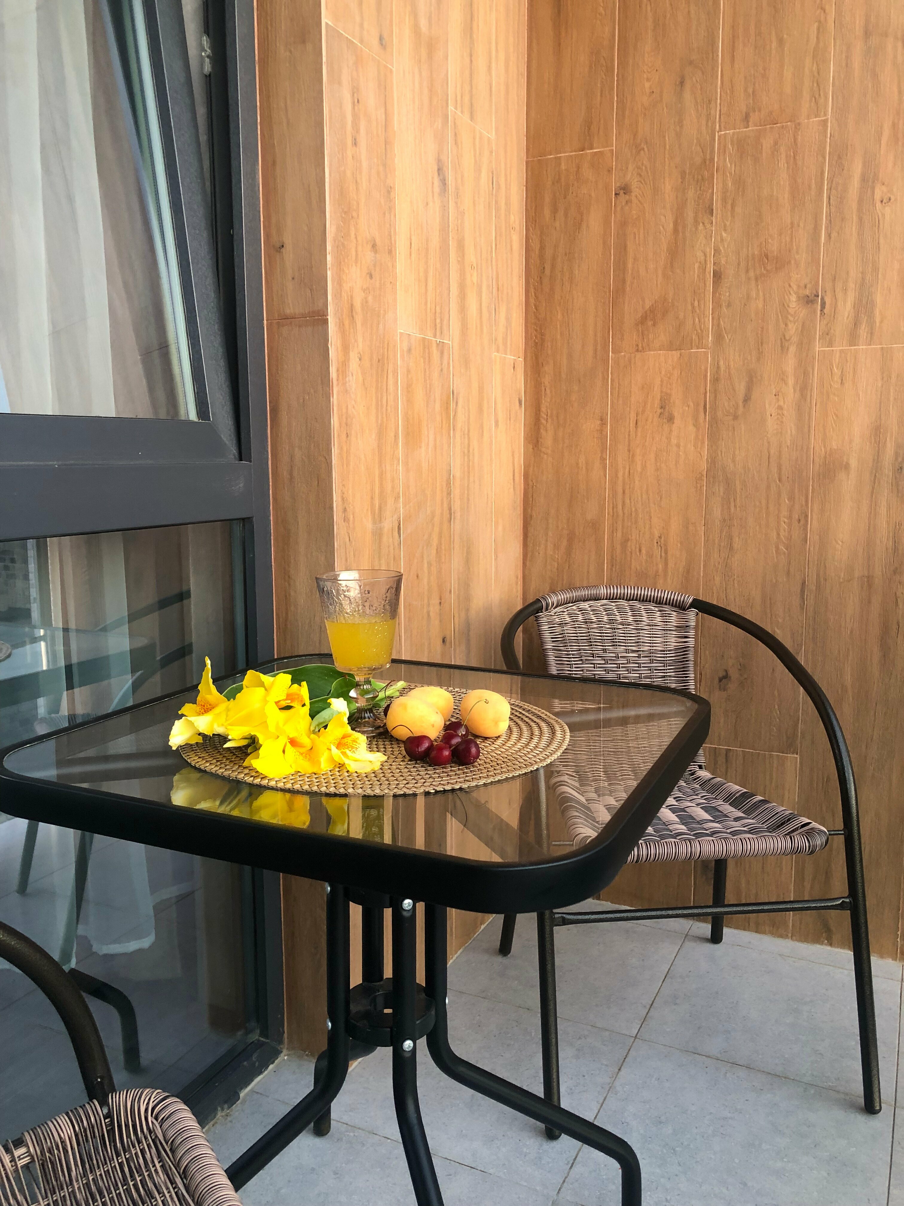 Трехместный номер с видом на бассейн