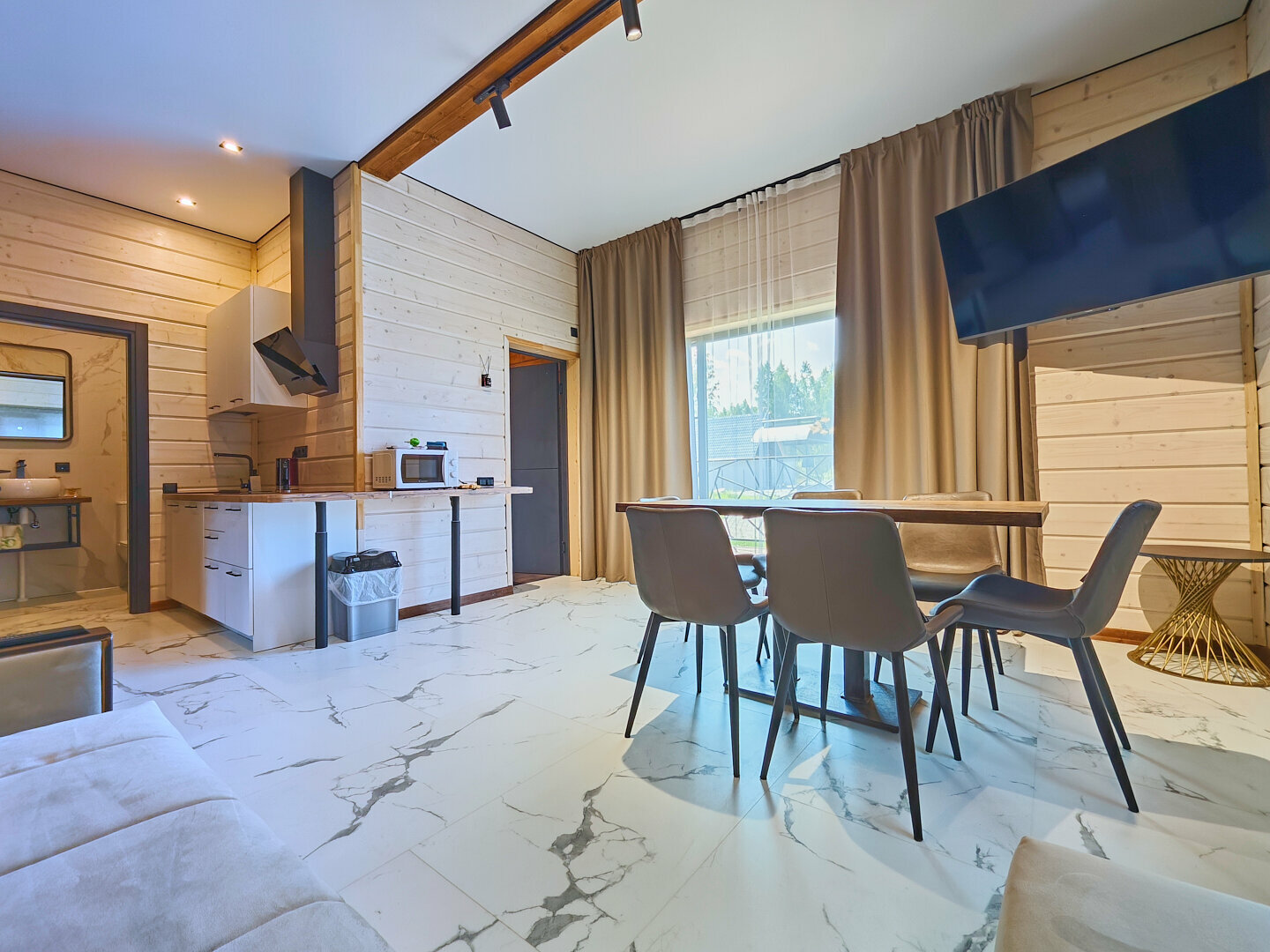 Коттедж Люкс