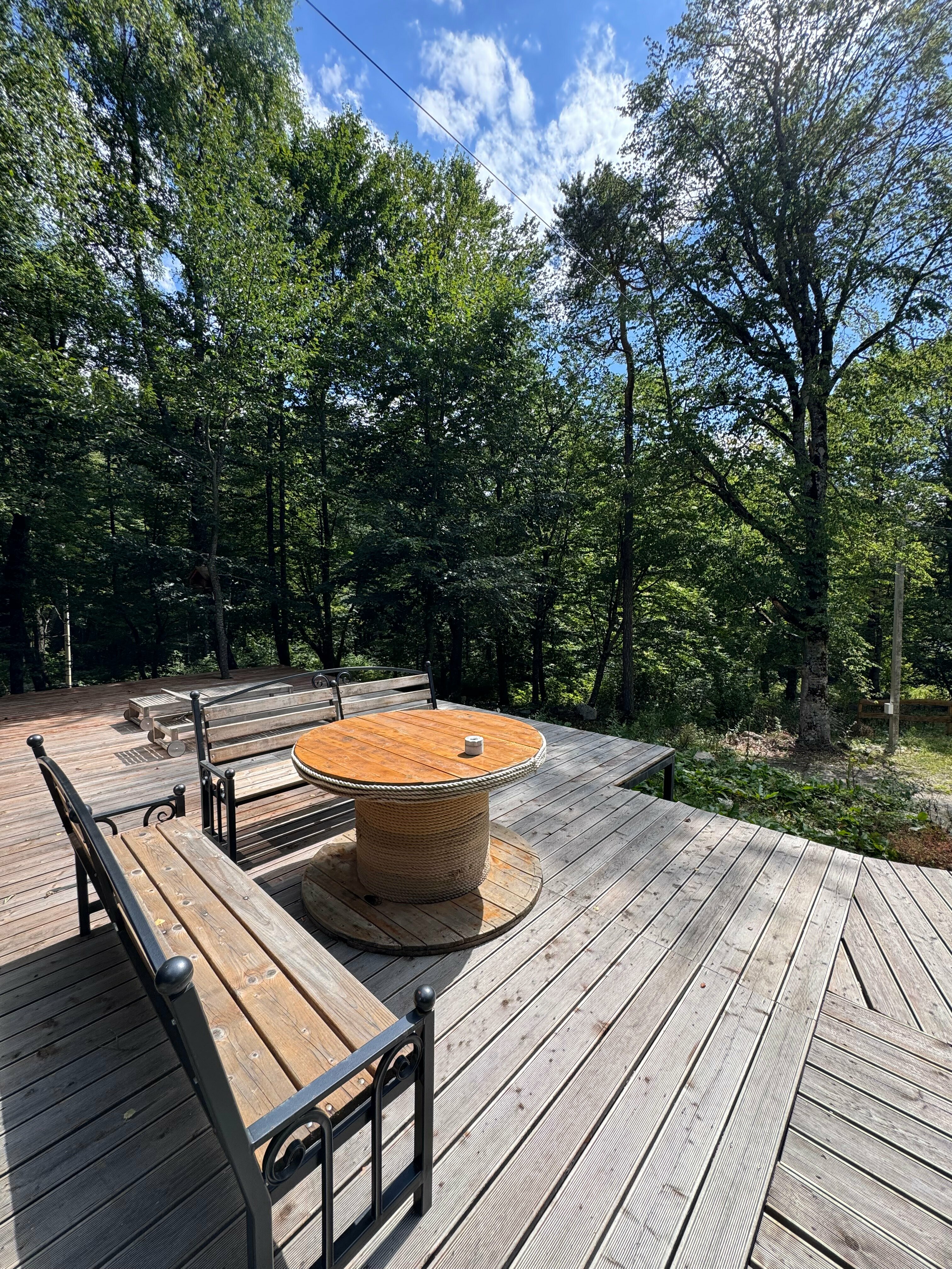 Семейный номер с видом на горы