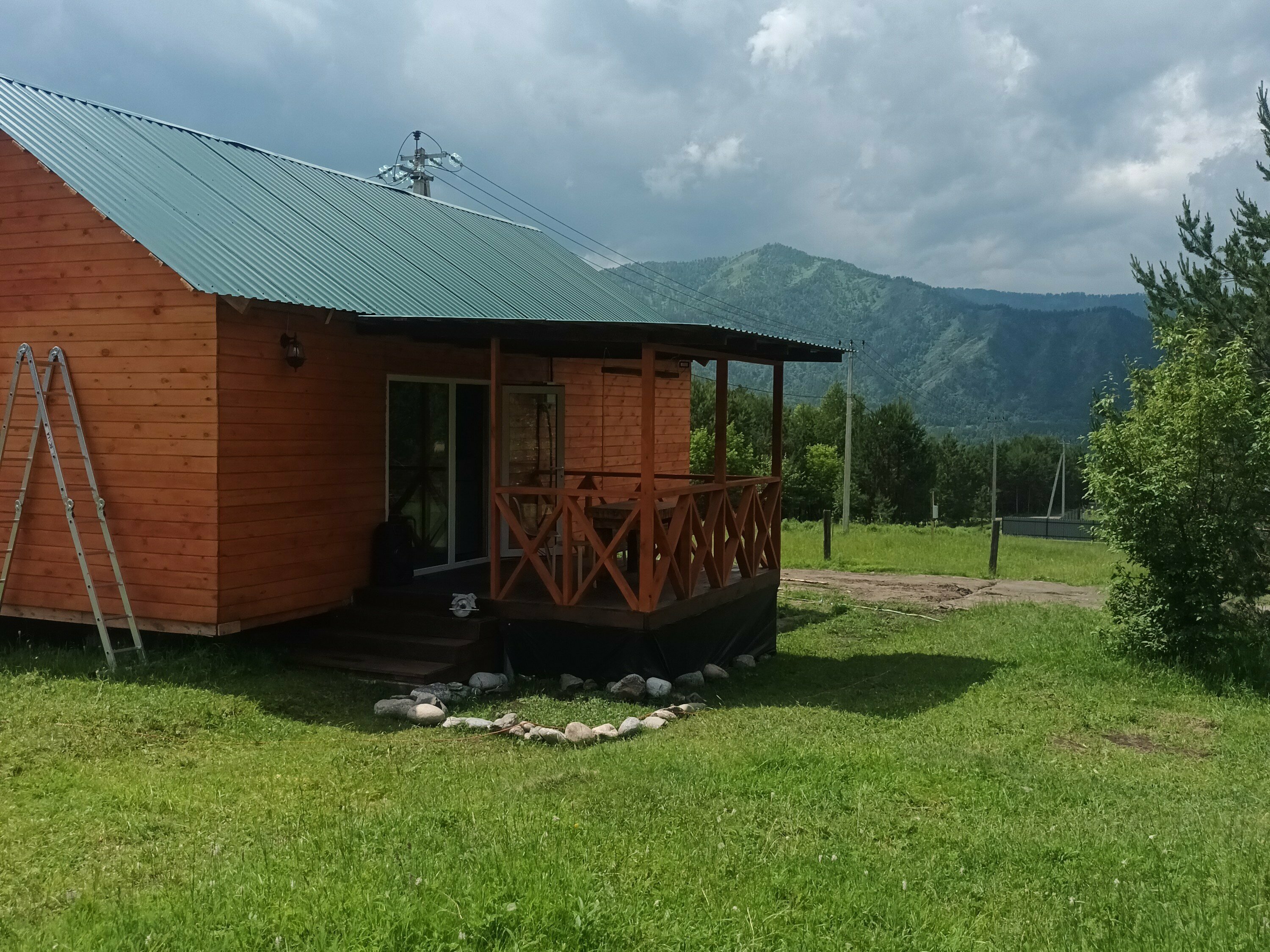 Семейный номер с видом на горы