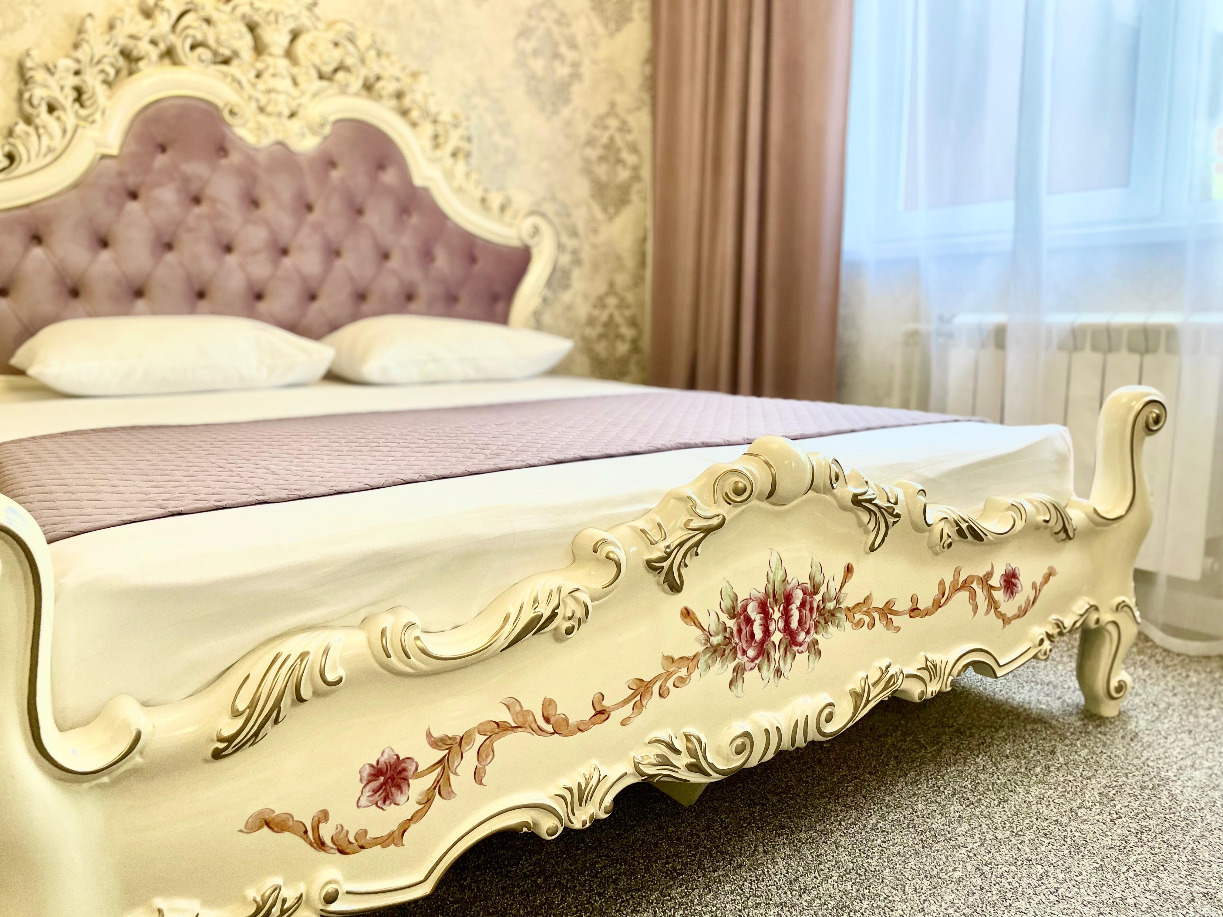 Улучшенный номер с кроватью размера «king-size»