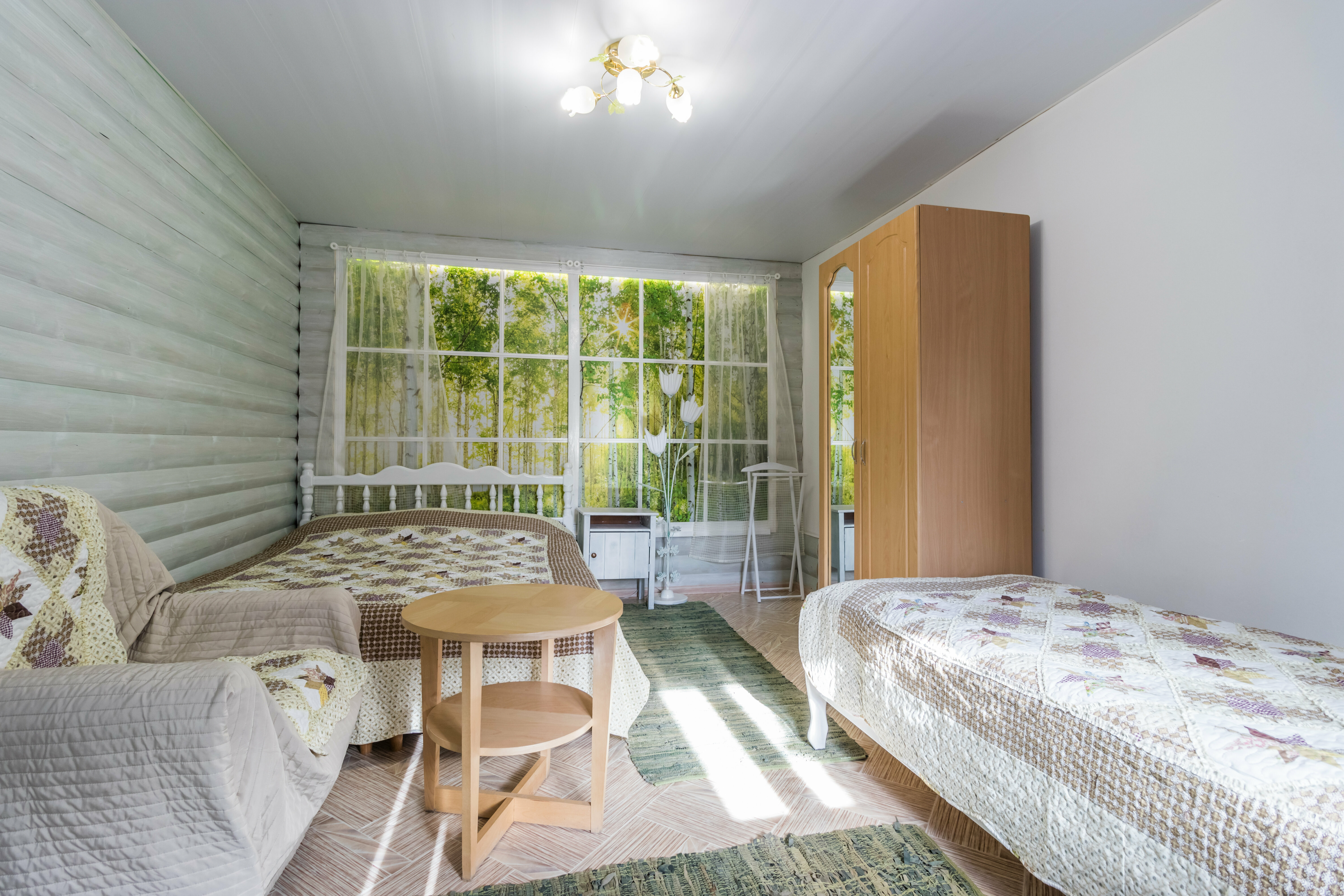 Трехместный номер с террасой