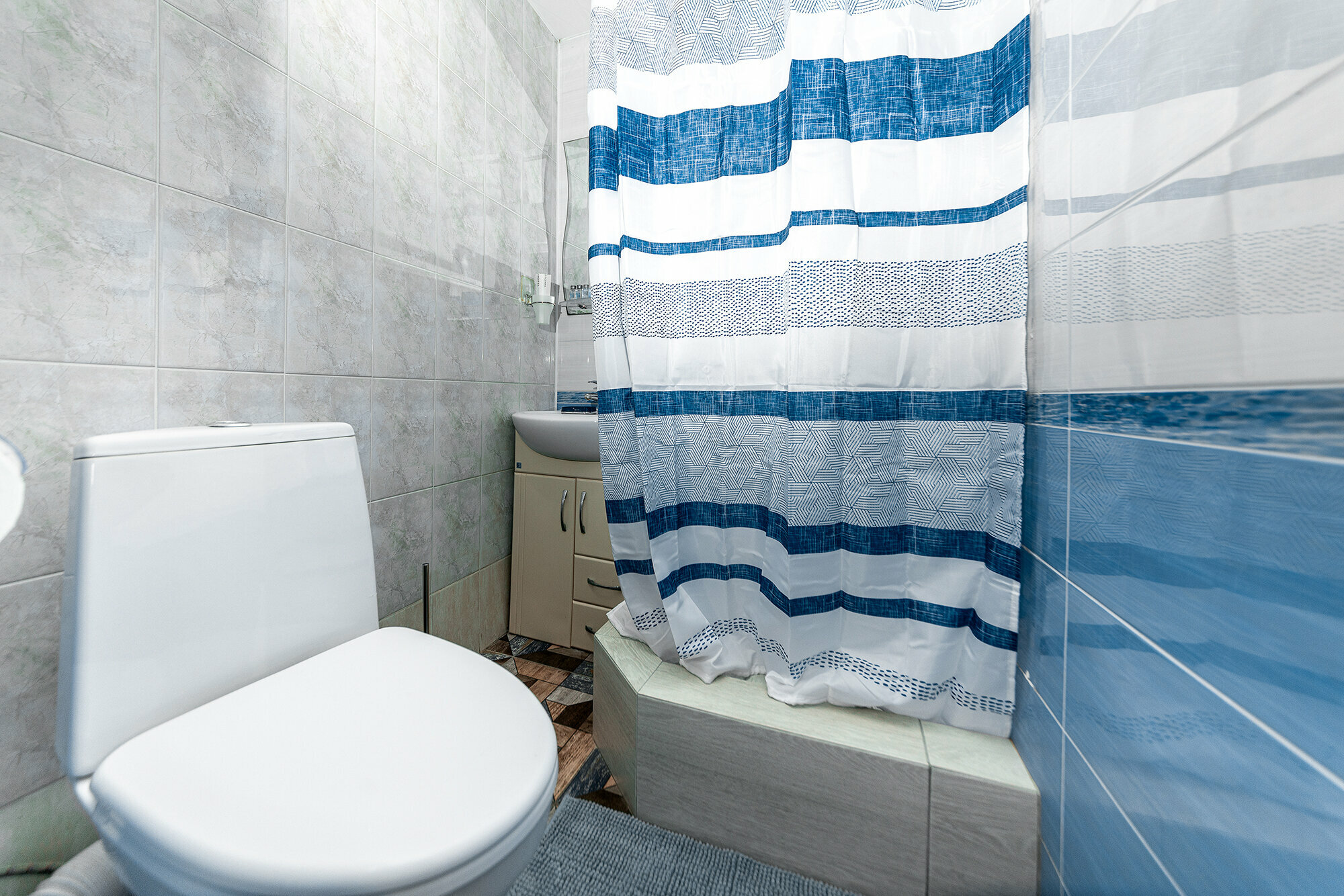 Четырехместный номер с балконом