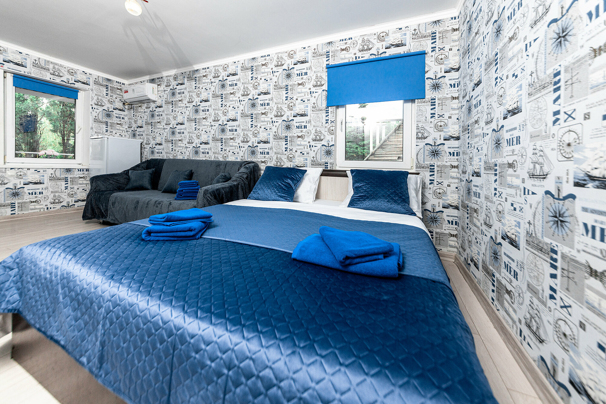 Четырехместный номер с балконом