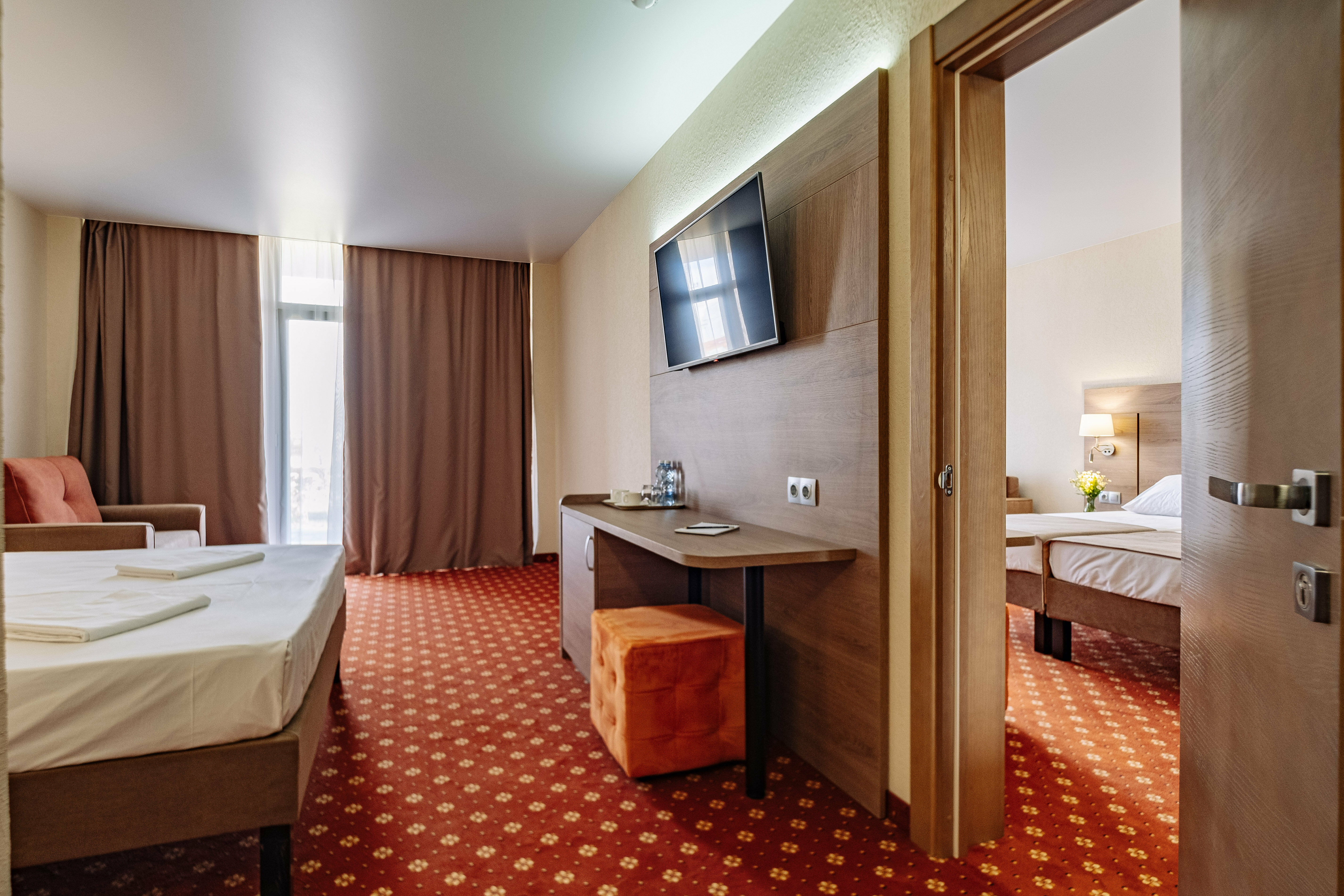 Улучшенный четырехместный номер