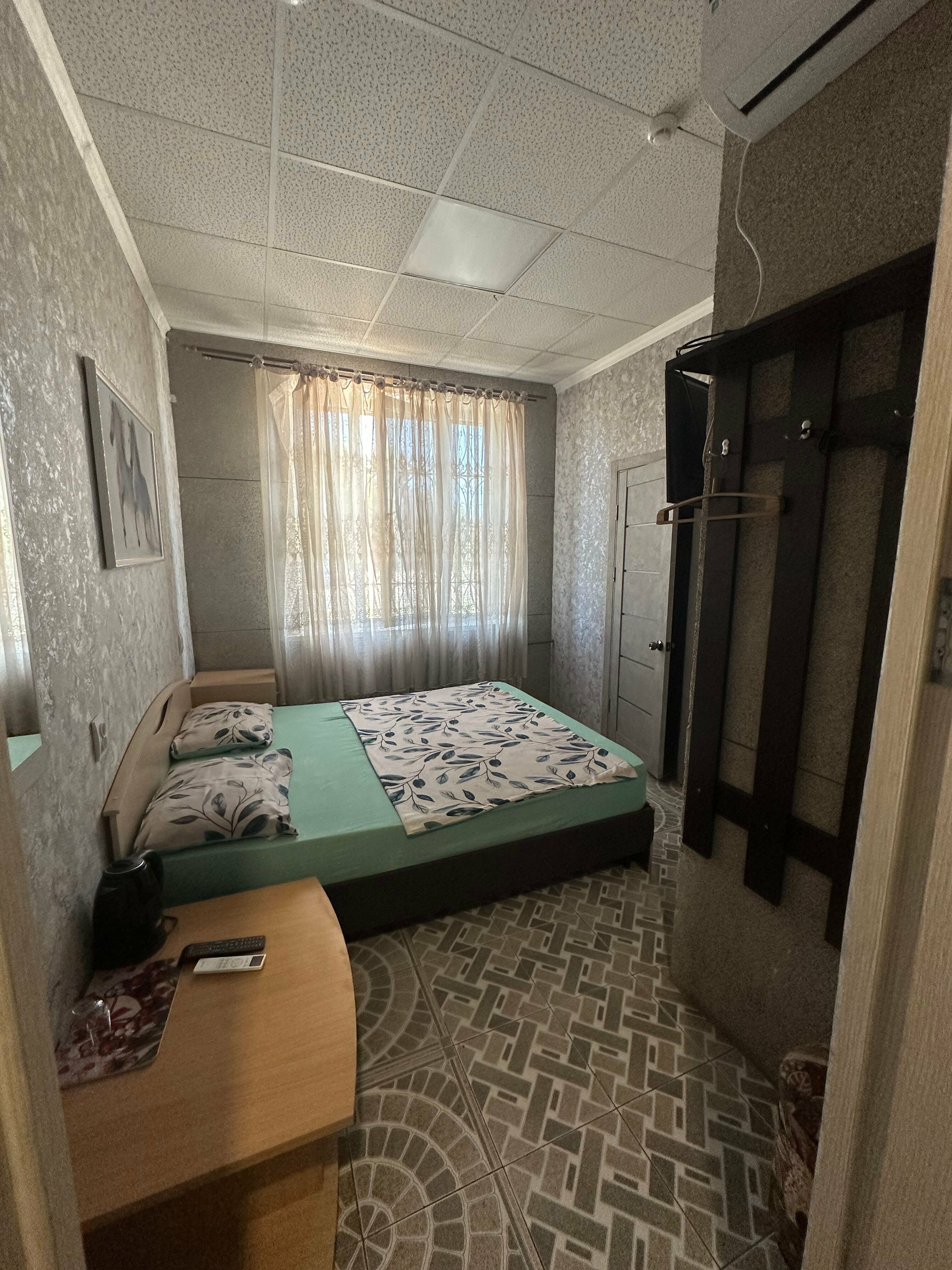 Небольшой двухместный номер с 1 кроватью