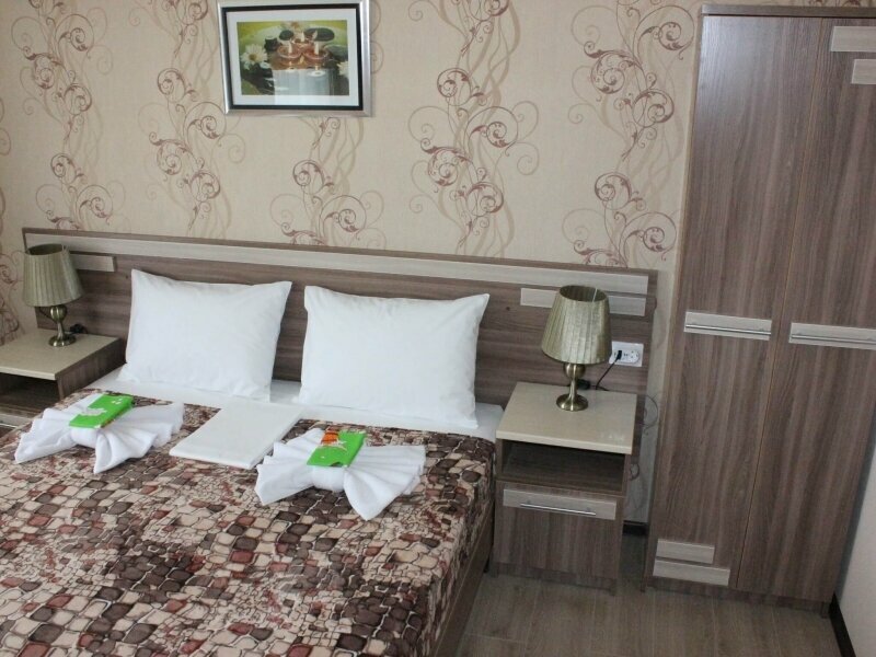 Семейный номер с видом на горы