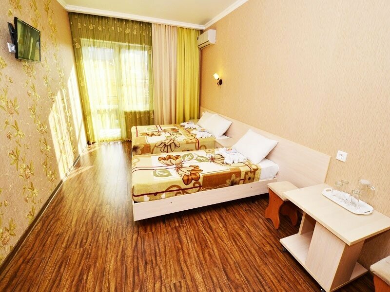 Стандартный трехместный номер