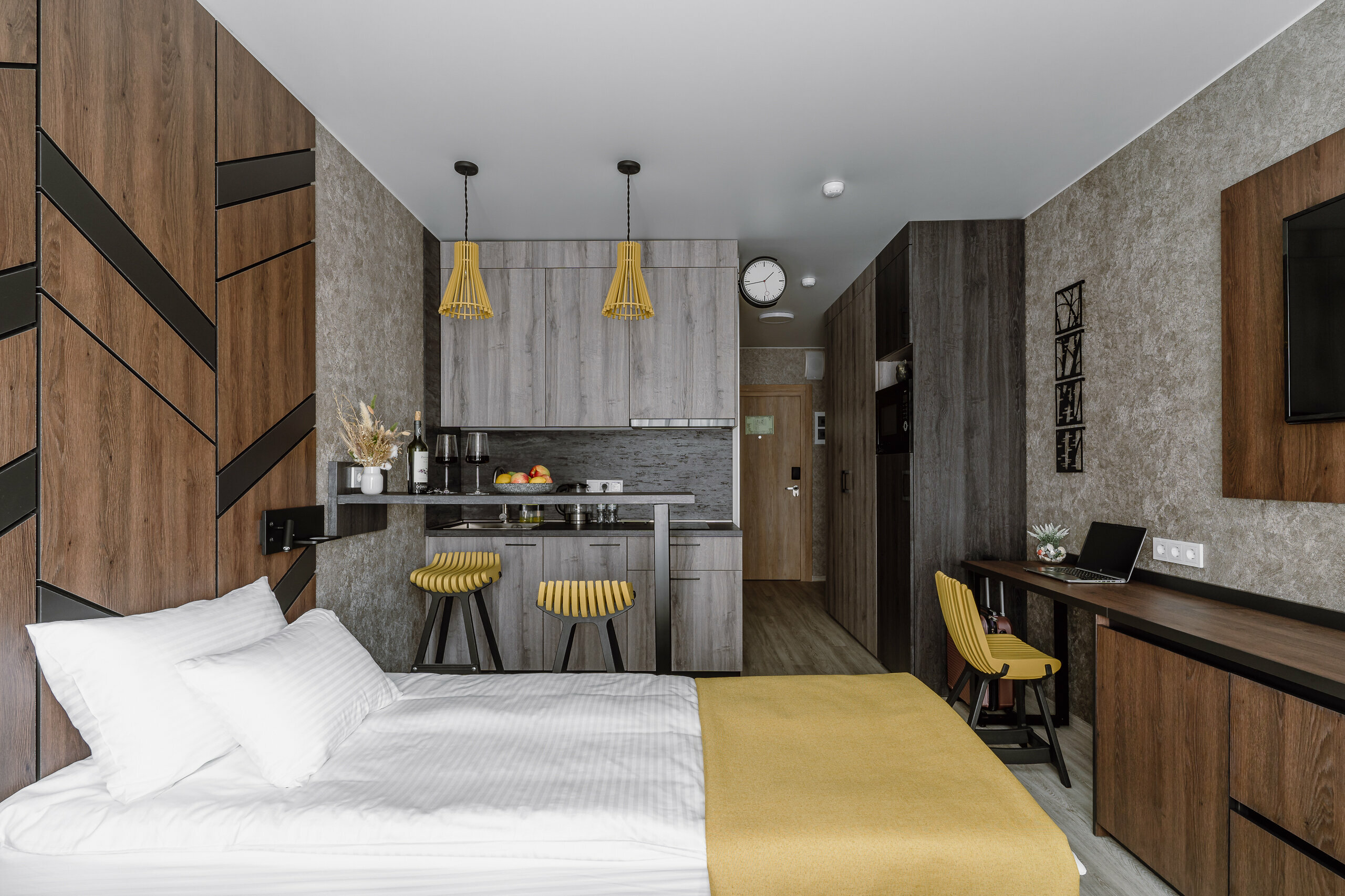 Апартаменты с балконом