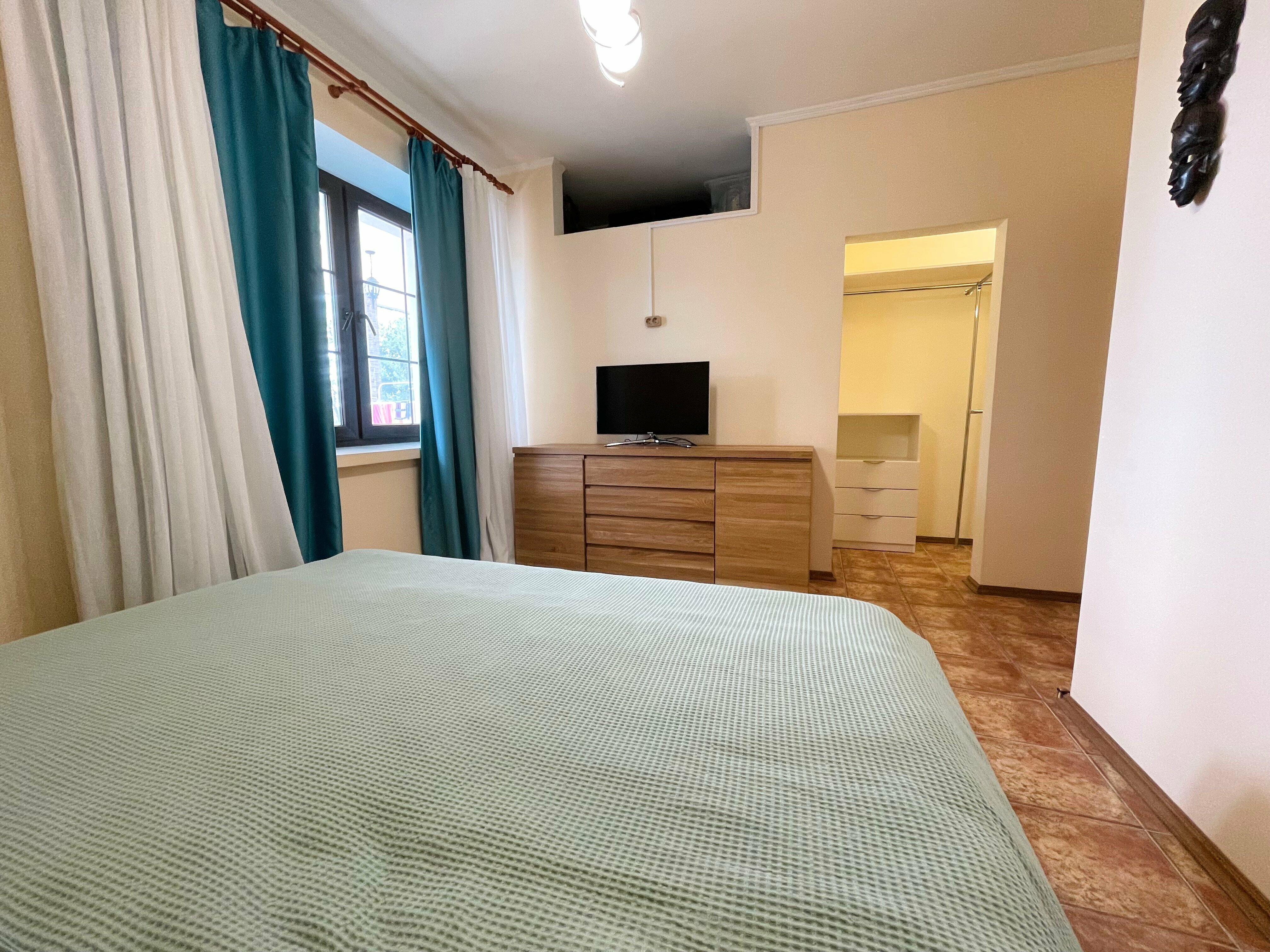 Cемейный номер с собственной ванной комнатой