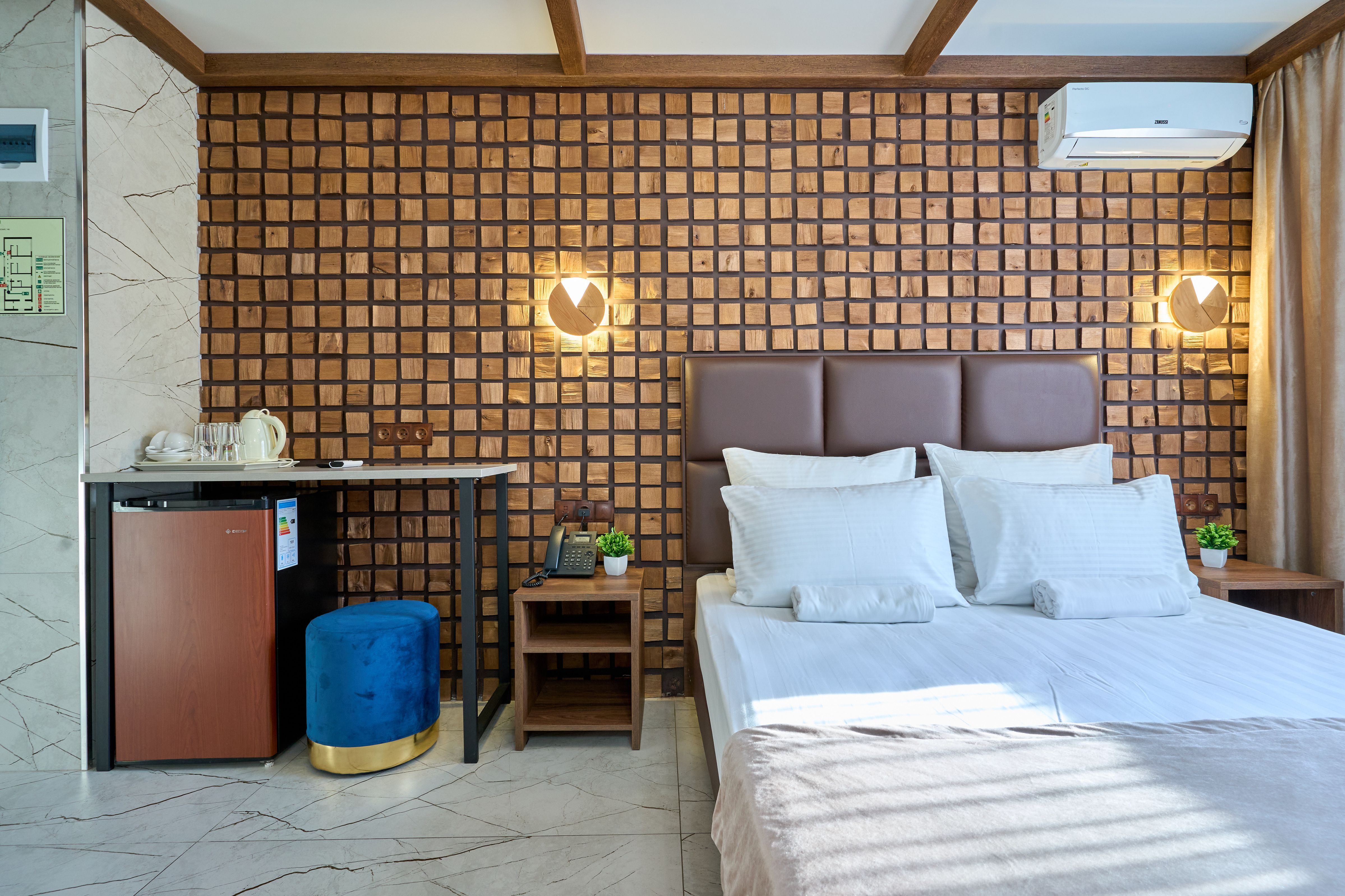 Большой двухместный номер с 1 кроватью