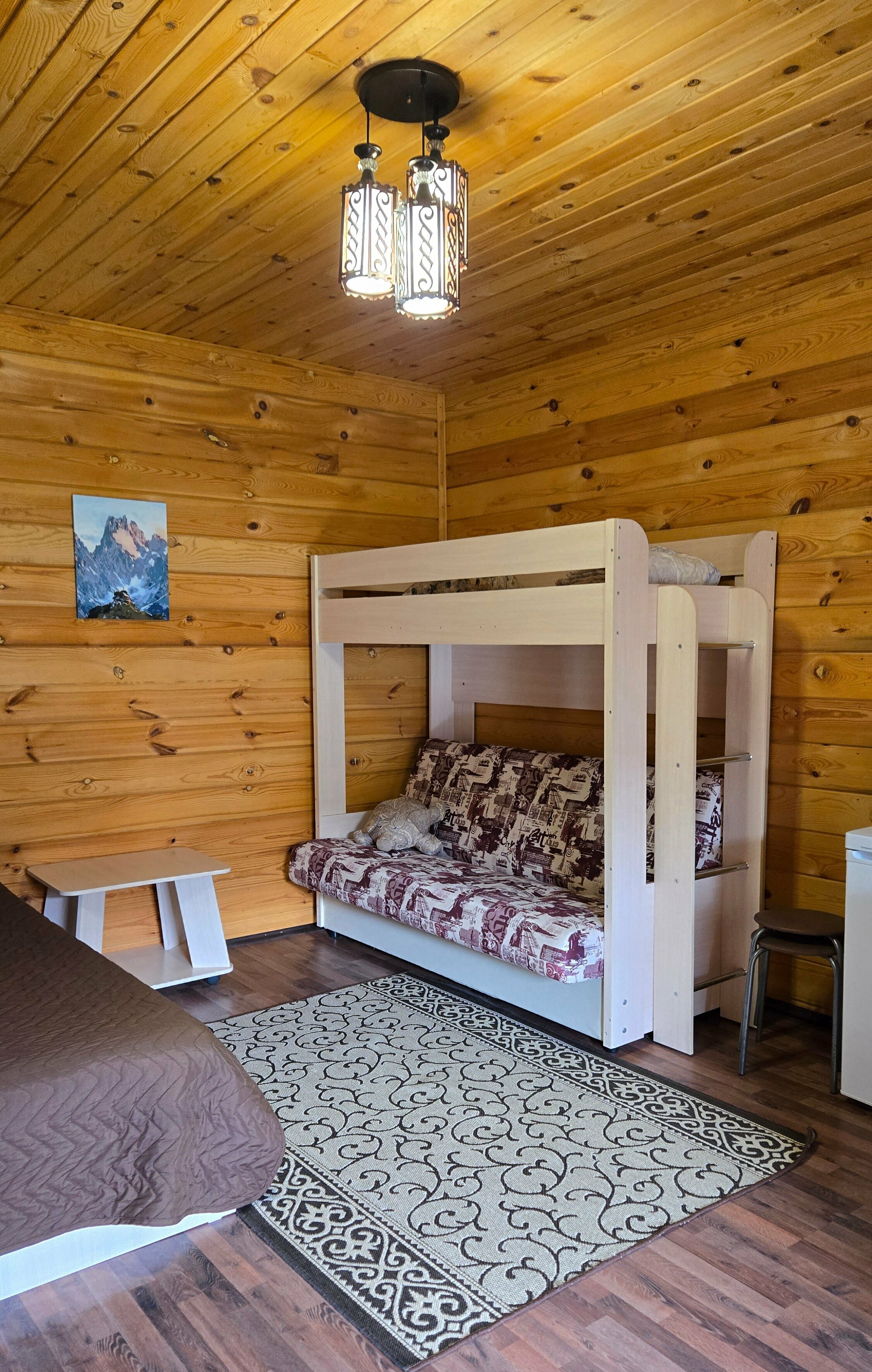 Четырехместный номер с видом на горы