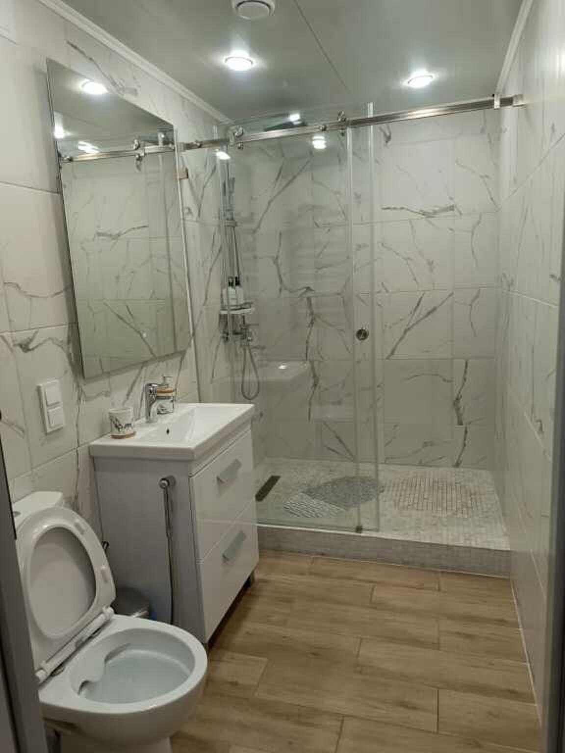 Большой двухместный номер с 1 кроватью