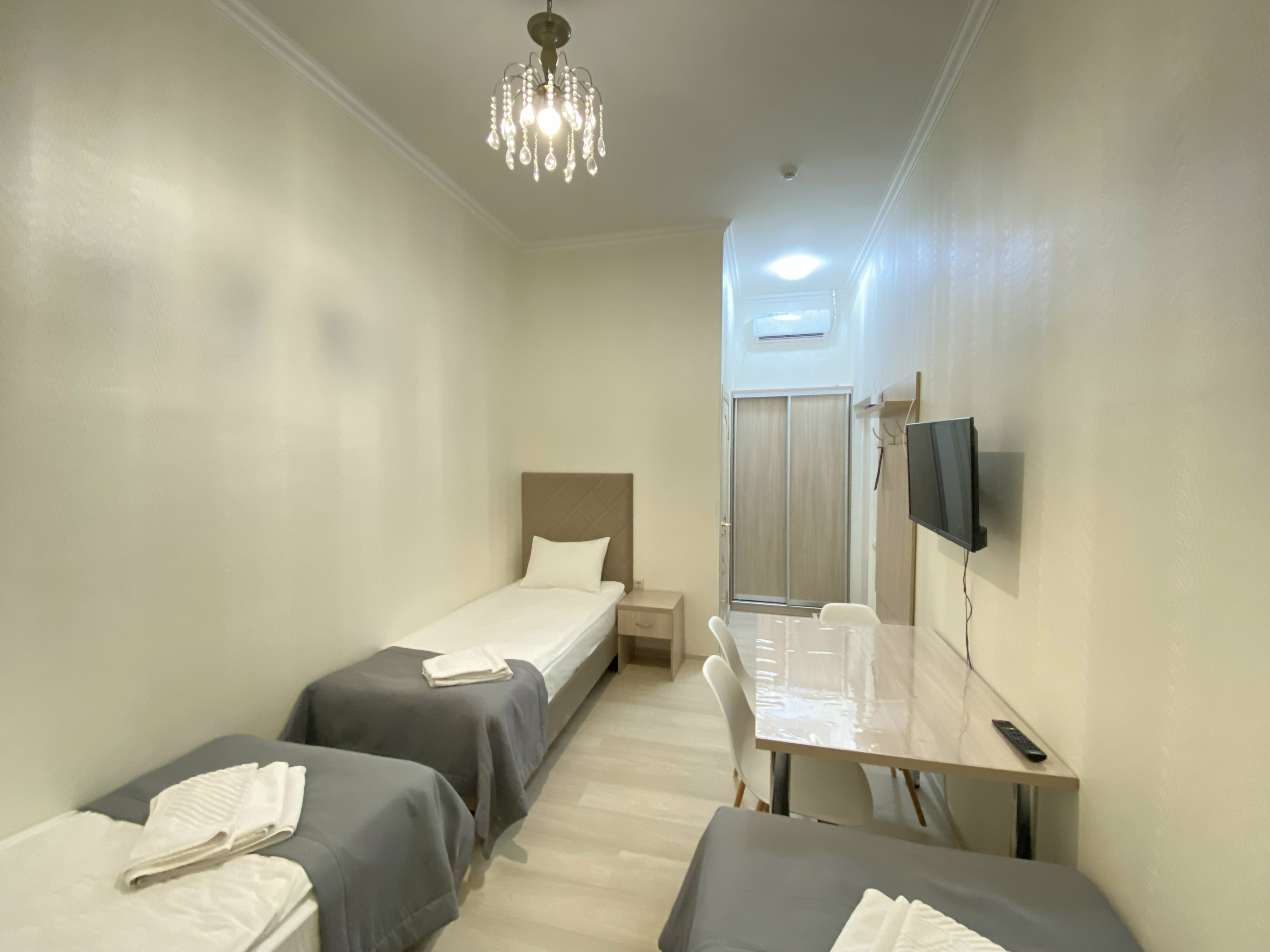 Бюджетный трехместный номер