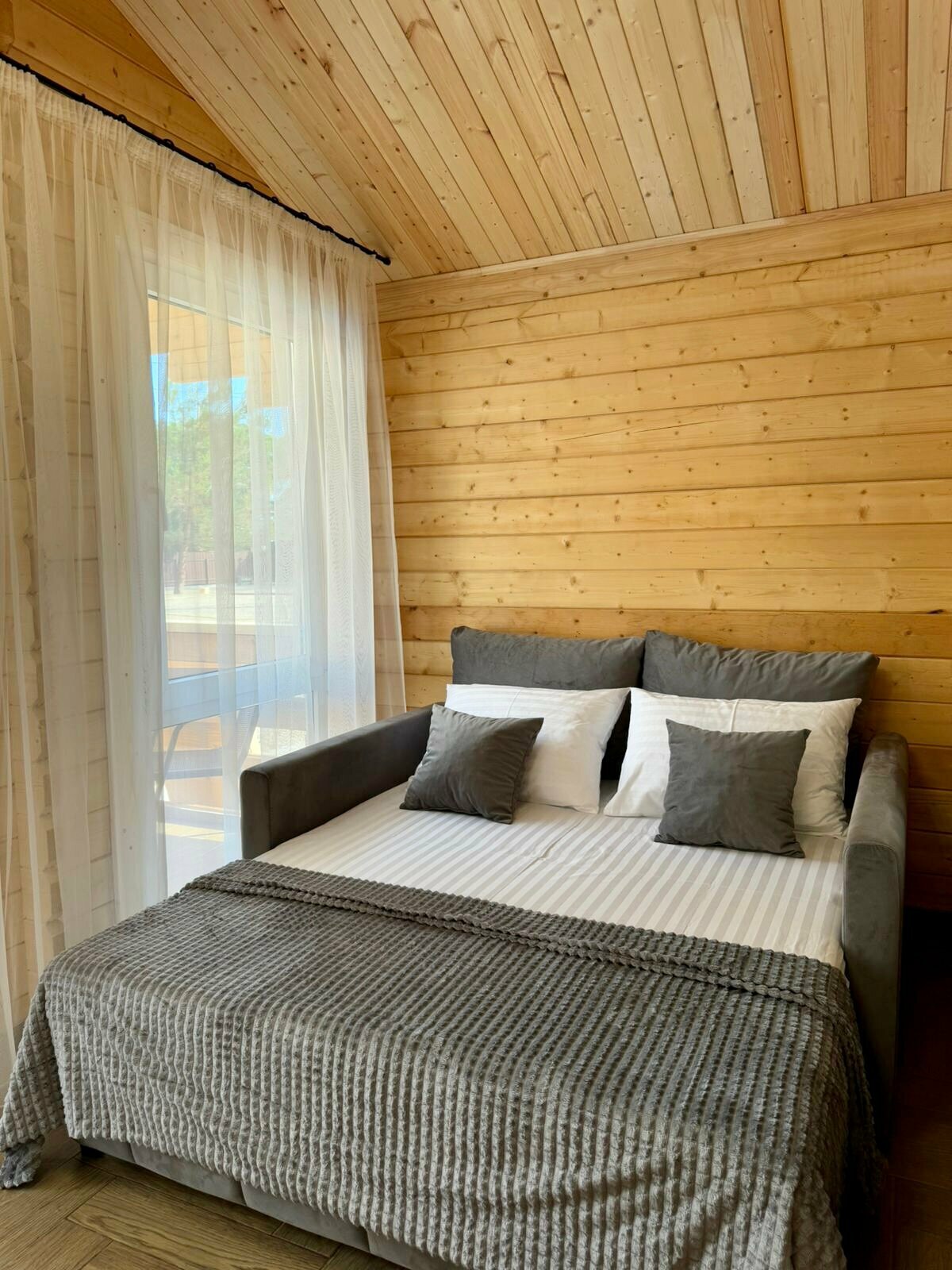 Дом с видом на лес