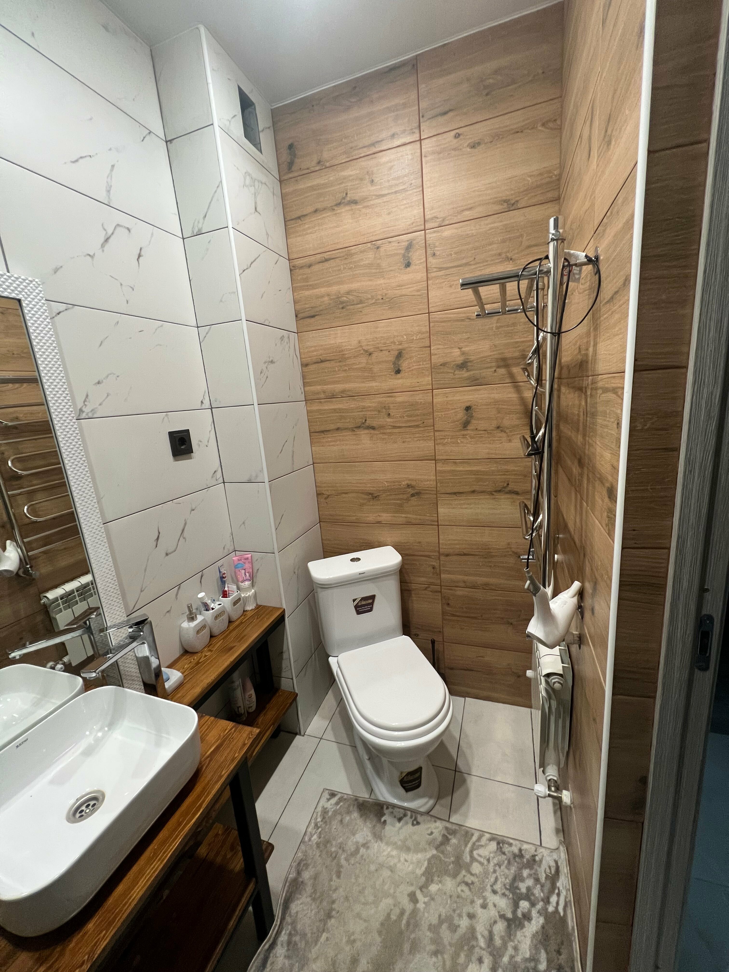 Cемейный номер с собственной ванной комнатой