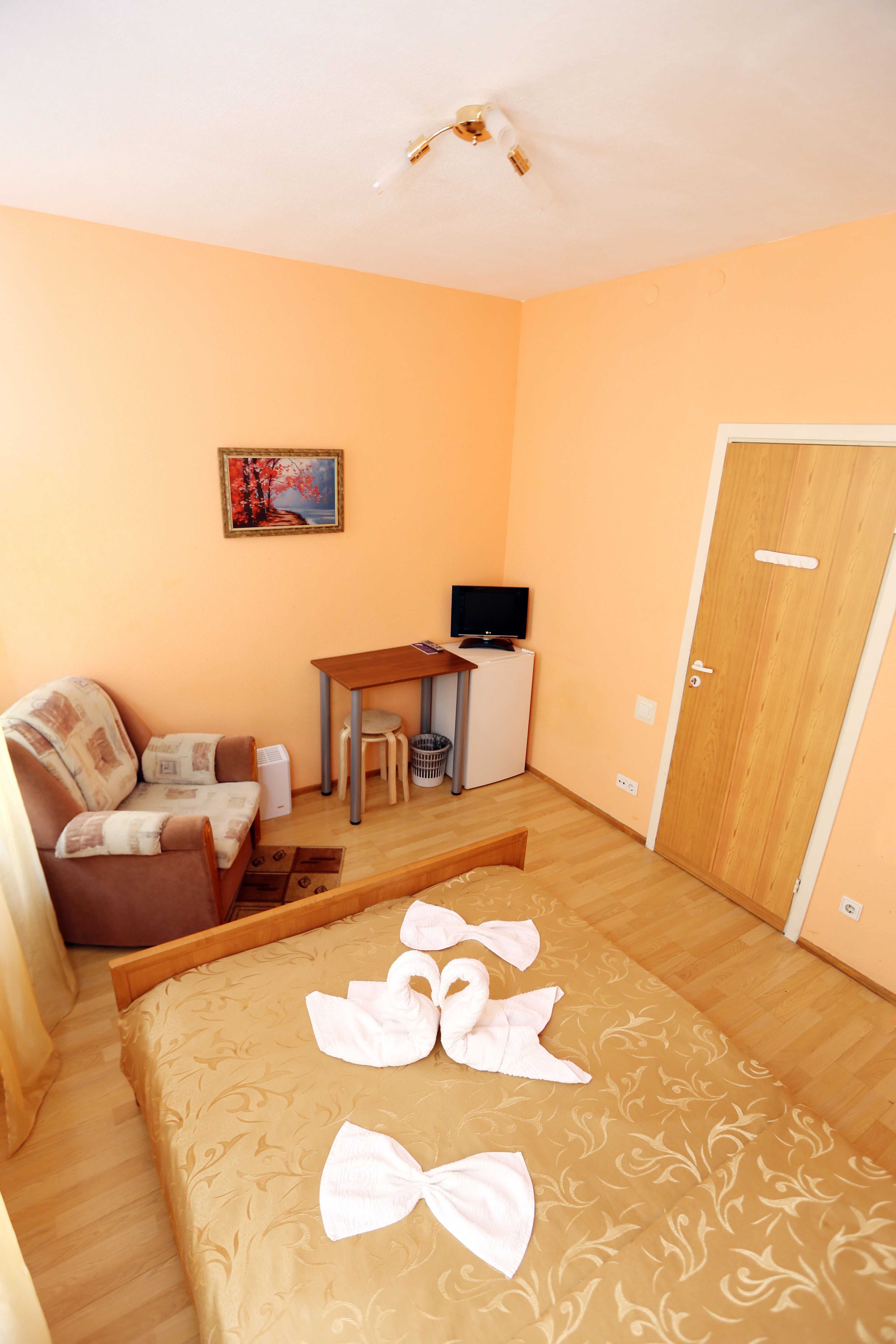 Двухместный номер с 1 кроватью и общей ванной комнатой