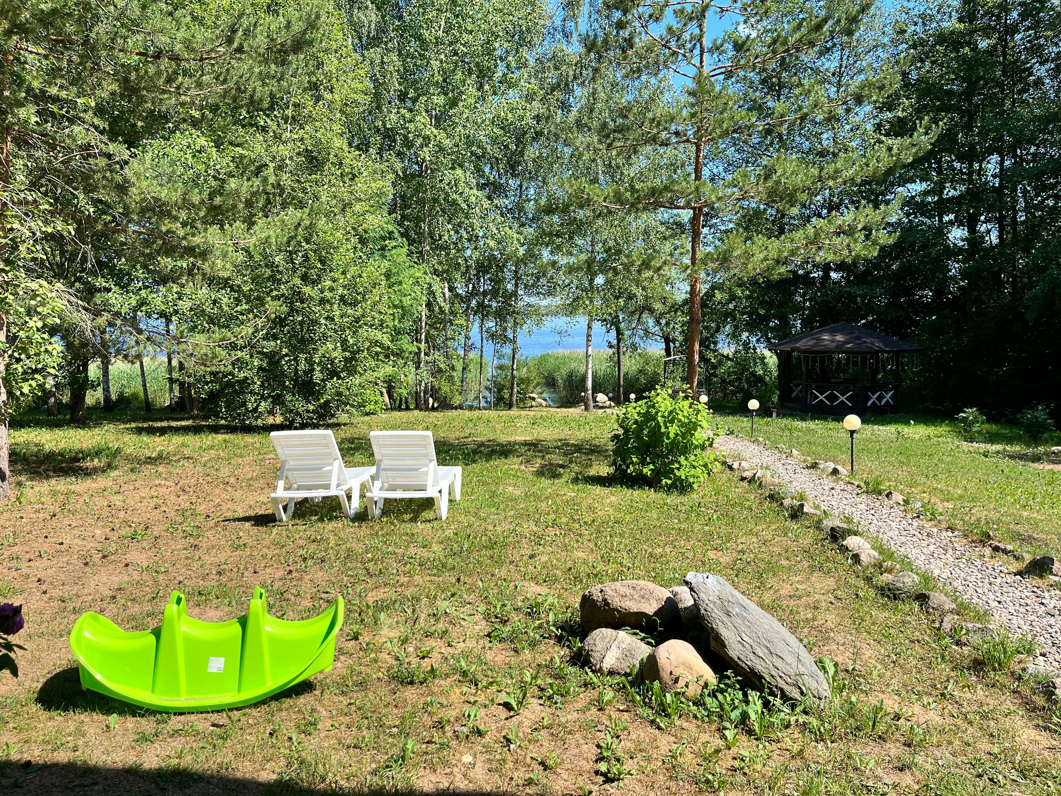 Коттедж с видом на озеро