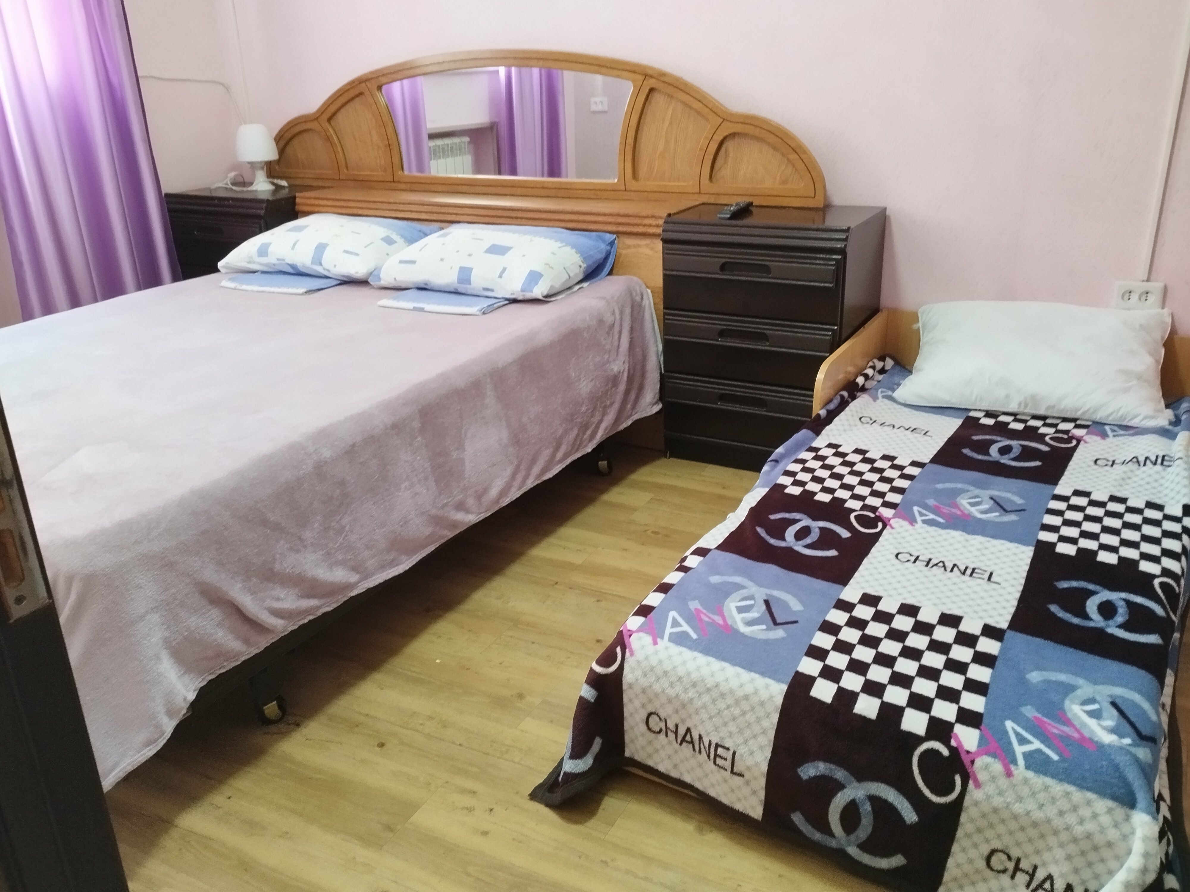 Четырехместный номер с видом на сад