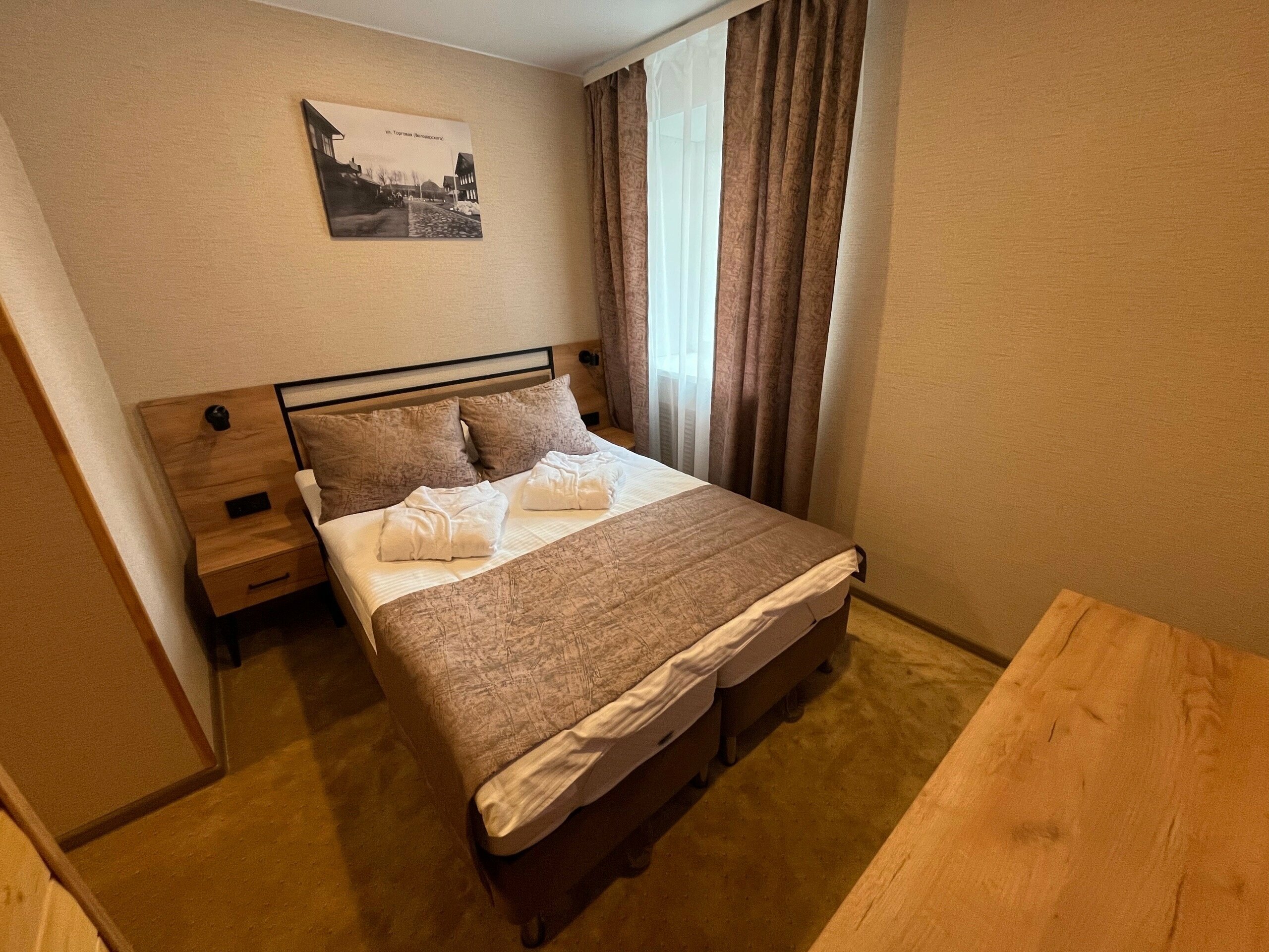 Улучшенный двухместный номер с 2 отдельными кроватями