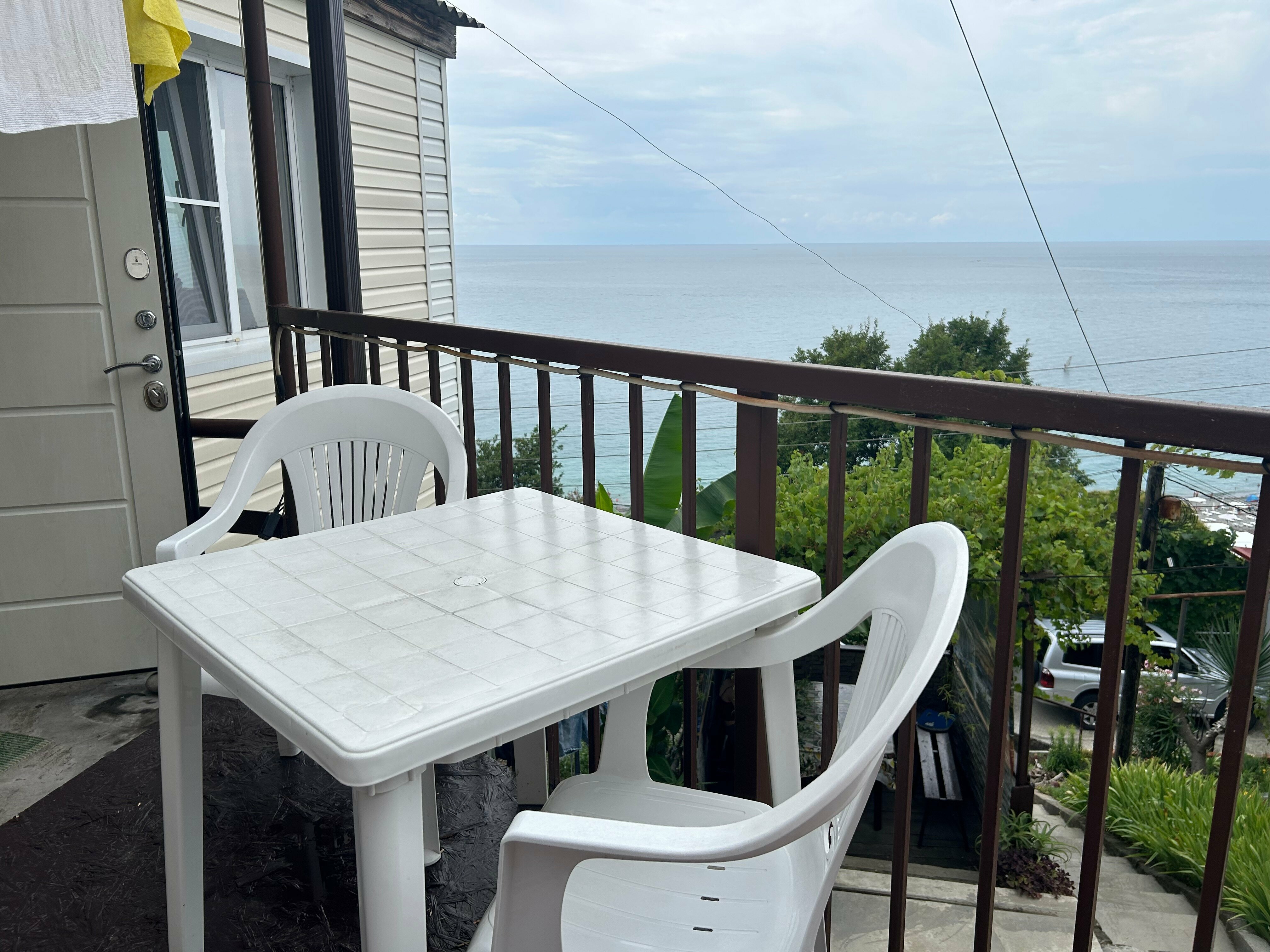 Трехместный номер эконом-класса