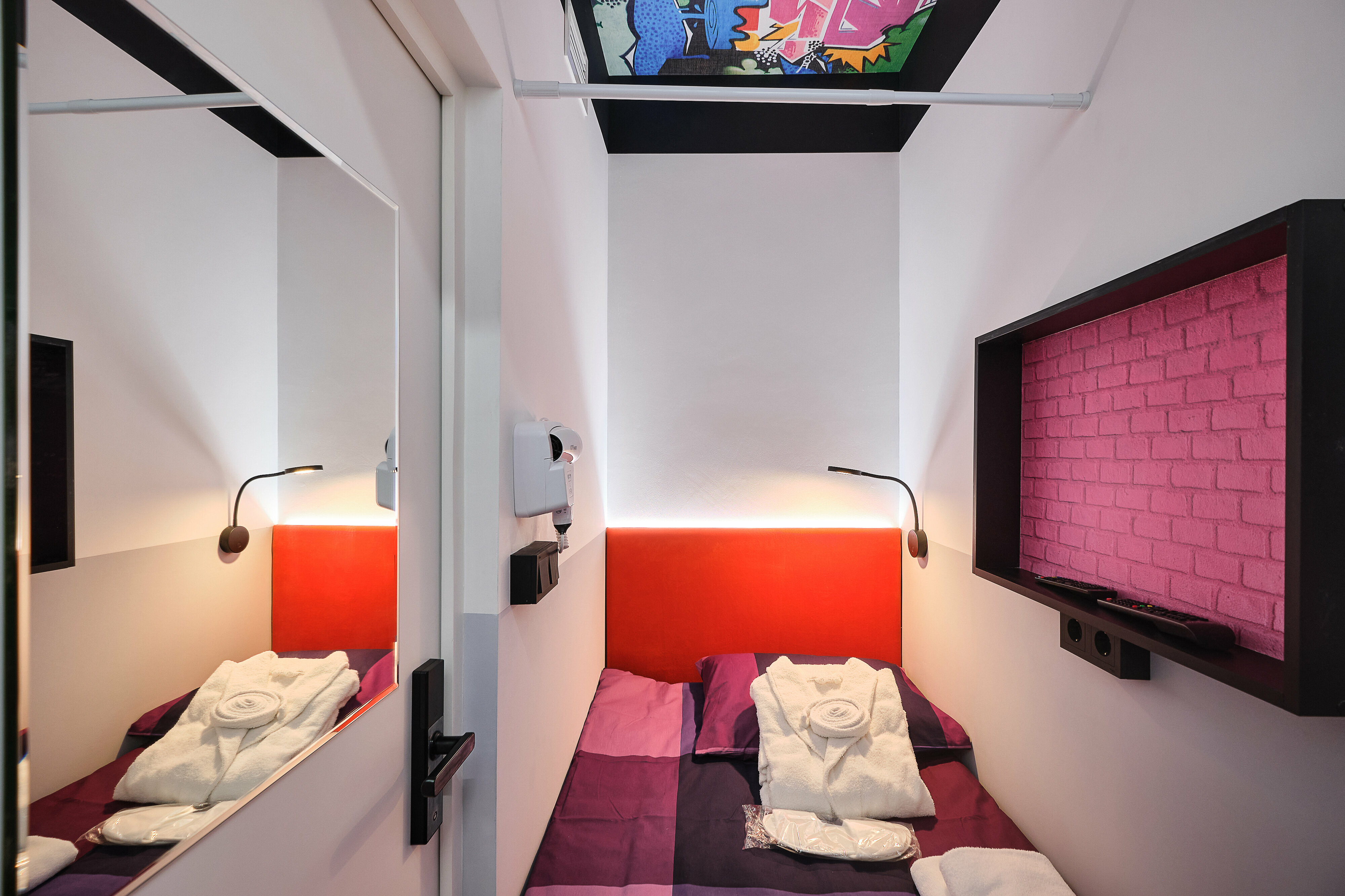 Одноместная капсула