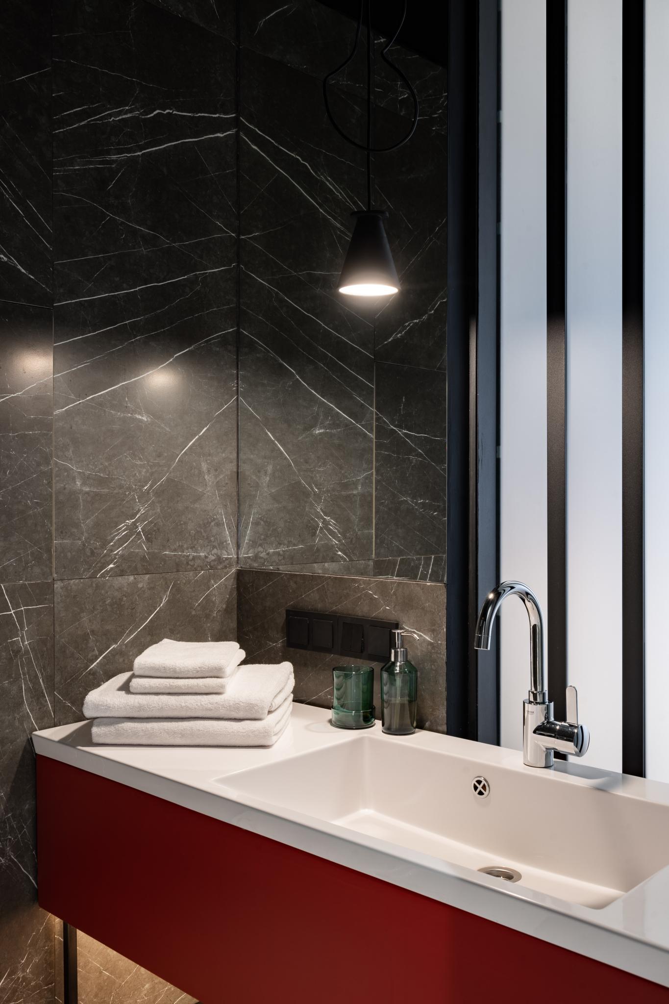 Апартаменты комфорт №4 с 1 двуспальной кроватью