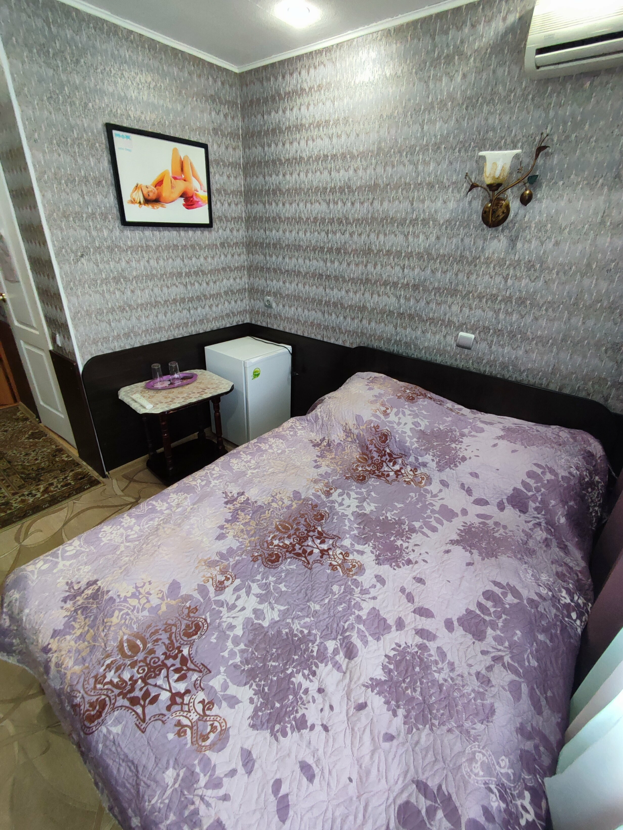 Улучшенный номер с кроватью размера «queen-size»