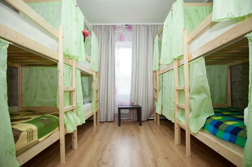 Кровать в 8-местном общем номере (удобства на этаже) в Рус - Якутск