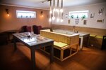 Номер улучшенный с 1 односпальной и 1 двуспальной кроватью в People Hostel & Suites