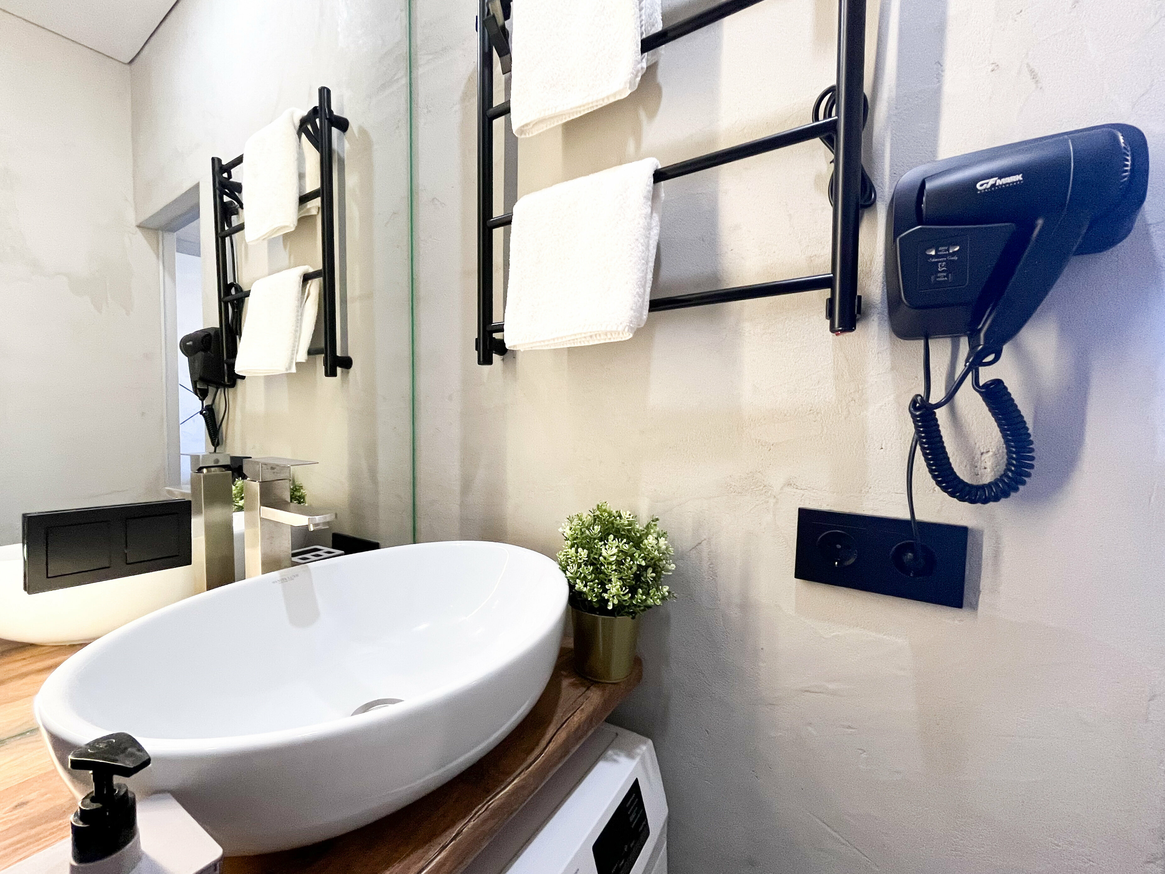 Номер-студия с диваном-кроватью