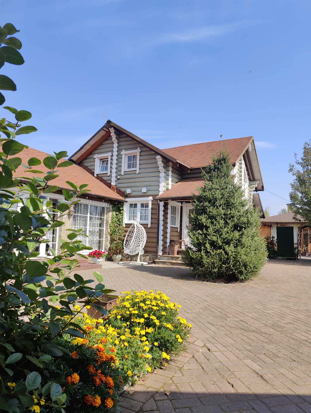 Улучшенный четырехместный номер