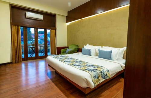 Номер «Делюкс», вид на озеро в Silent Shores Resort & SPA