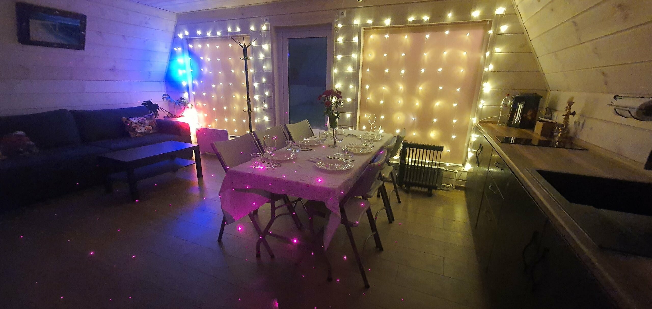 Коттедж с видом на лес