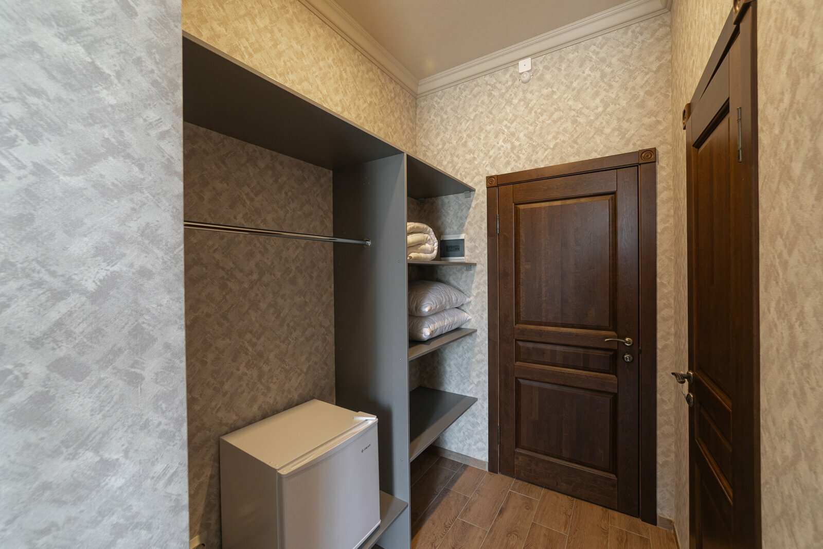 Улучшенный семейный номер