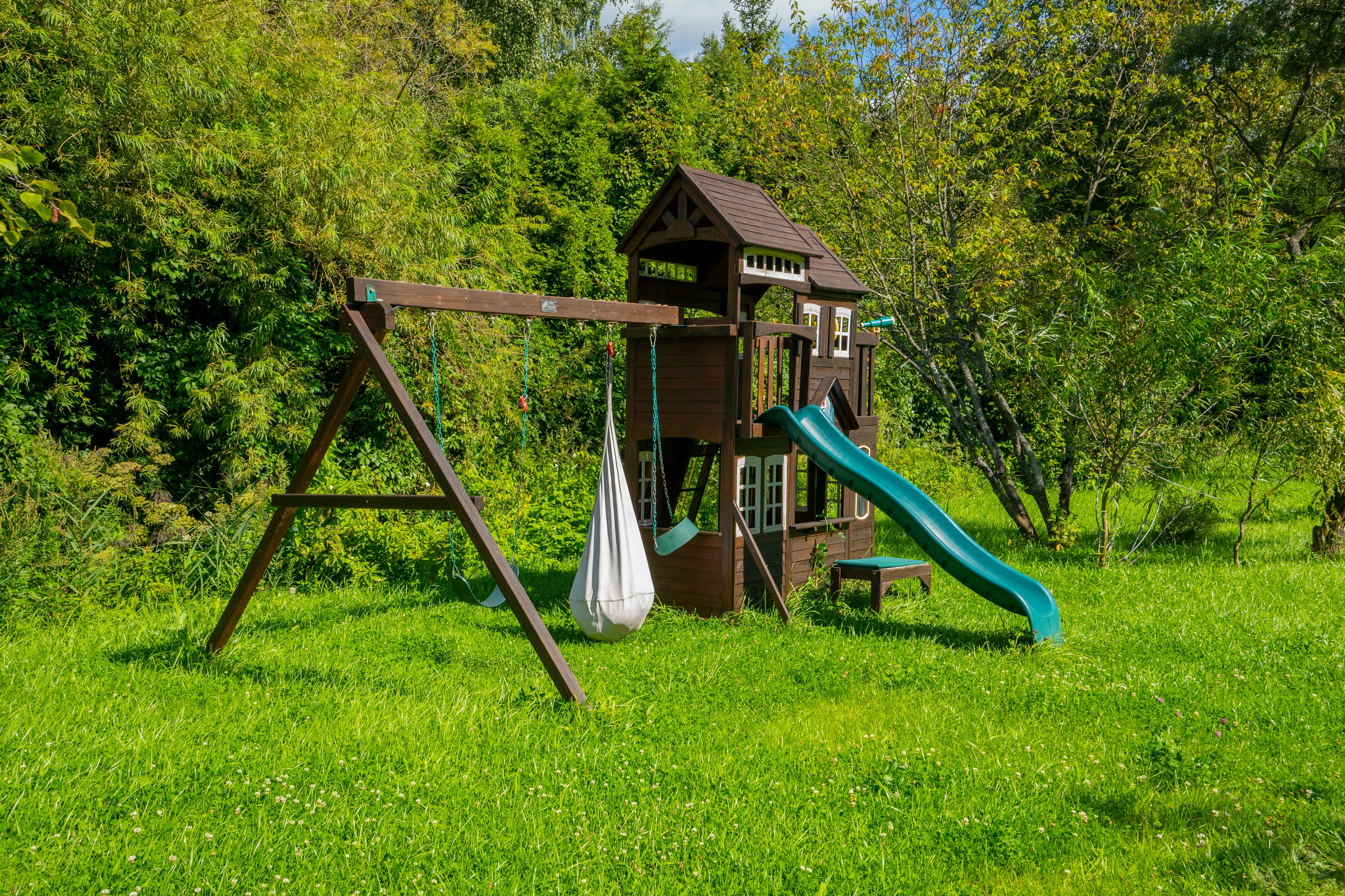 Семейный номер с видом на сад