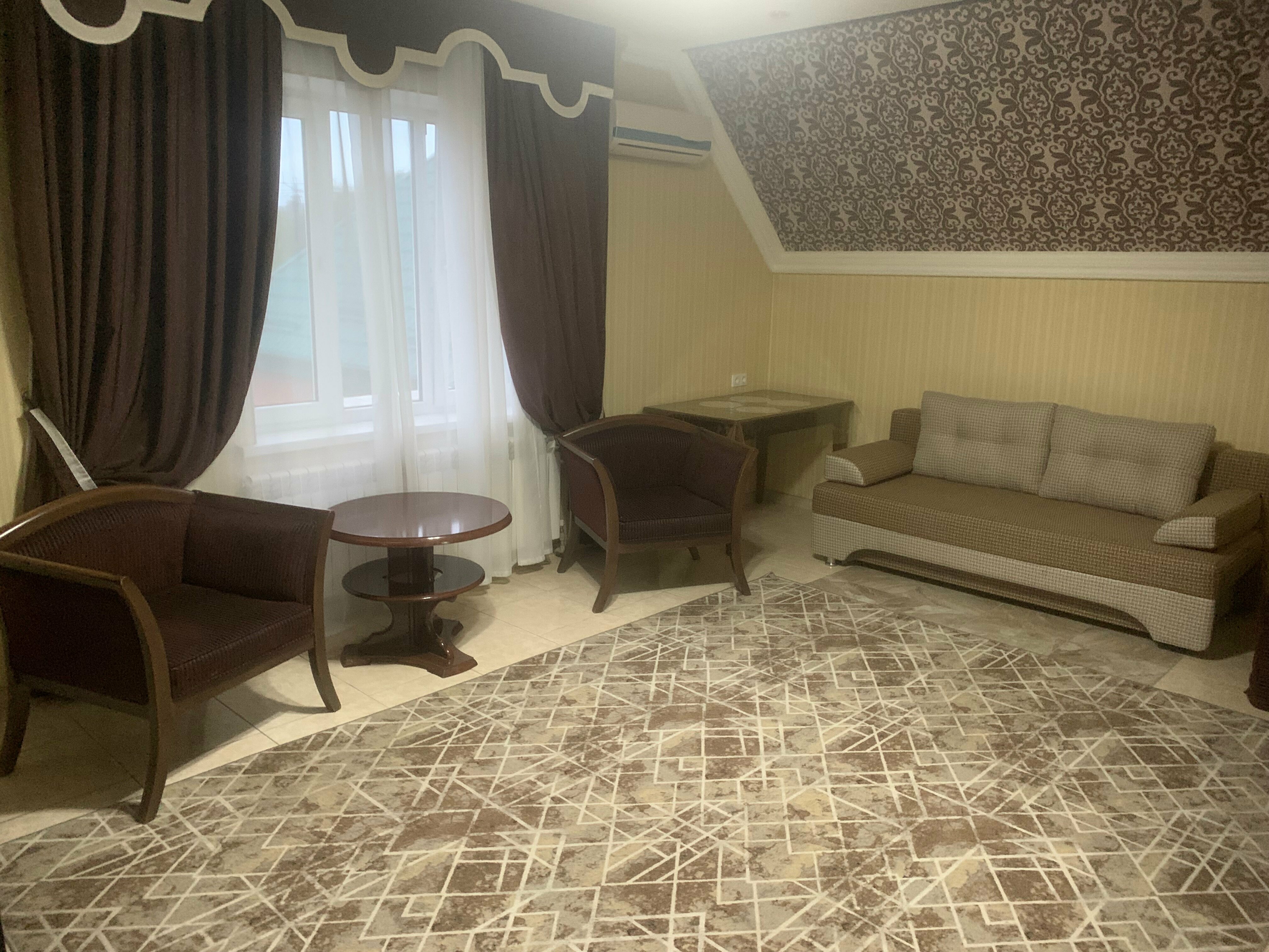 Семейный номер