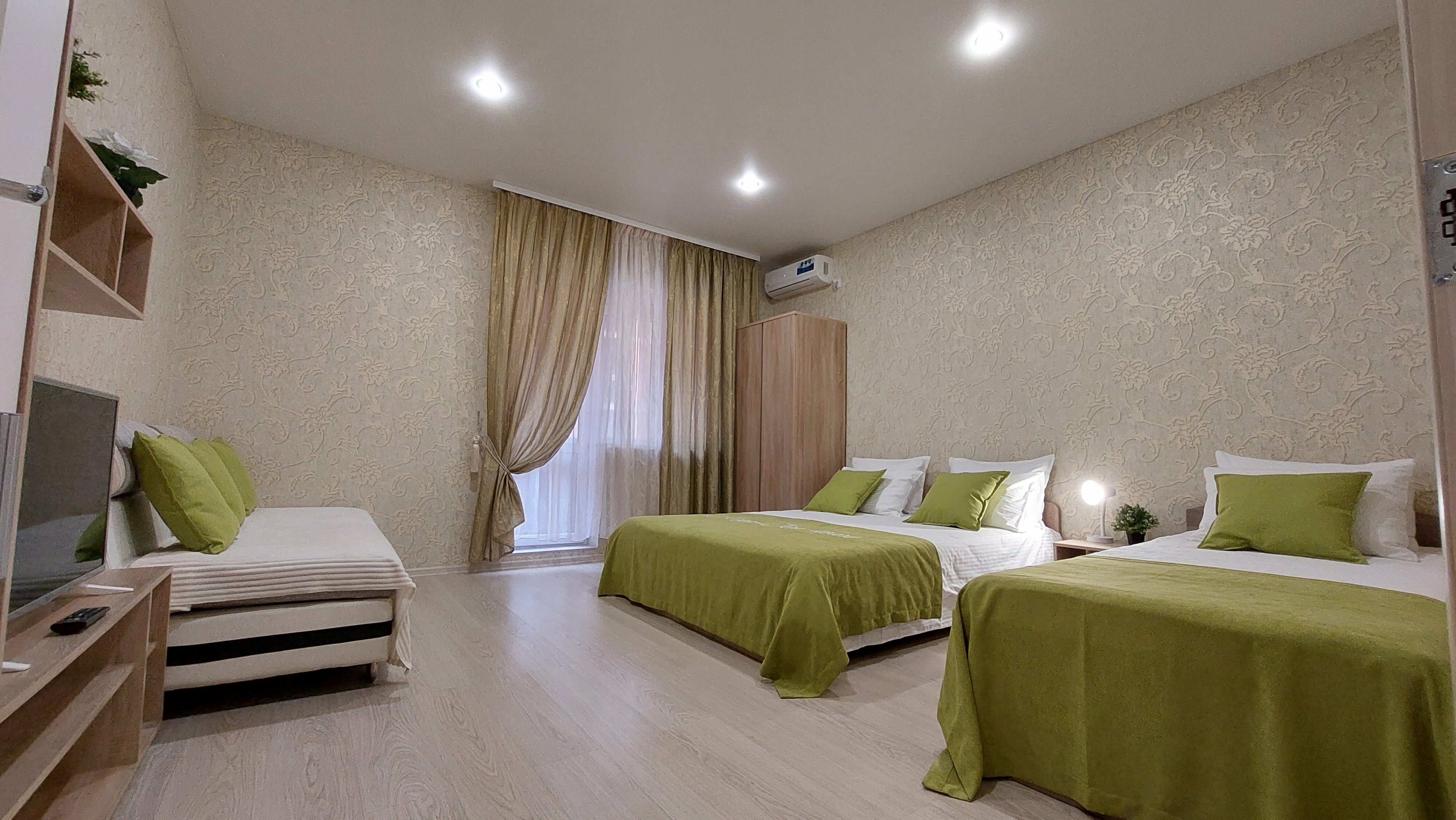 Семейный номер с ванной комнатой