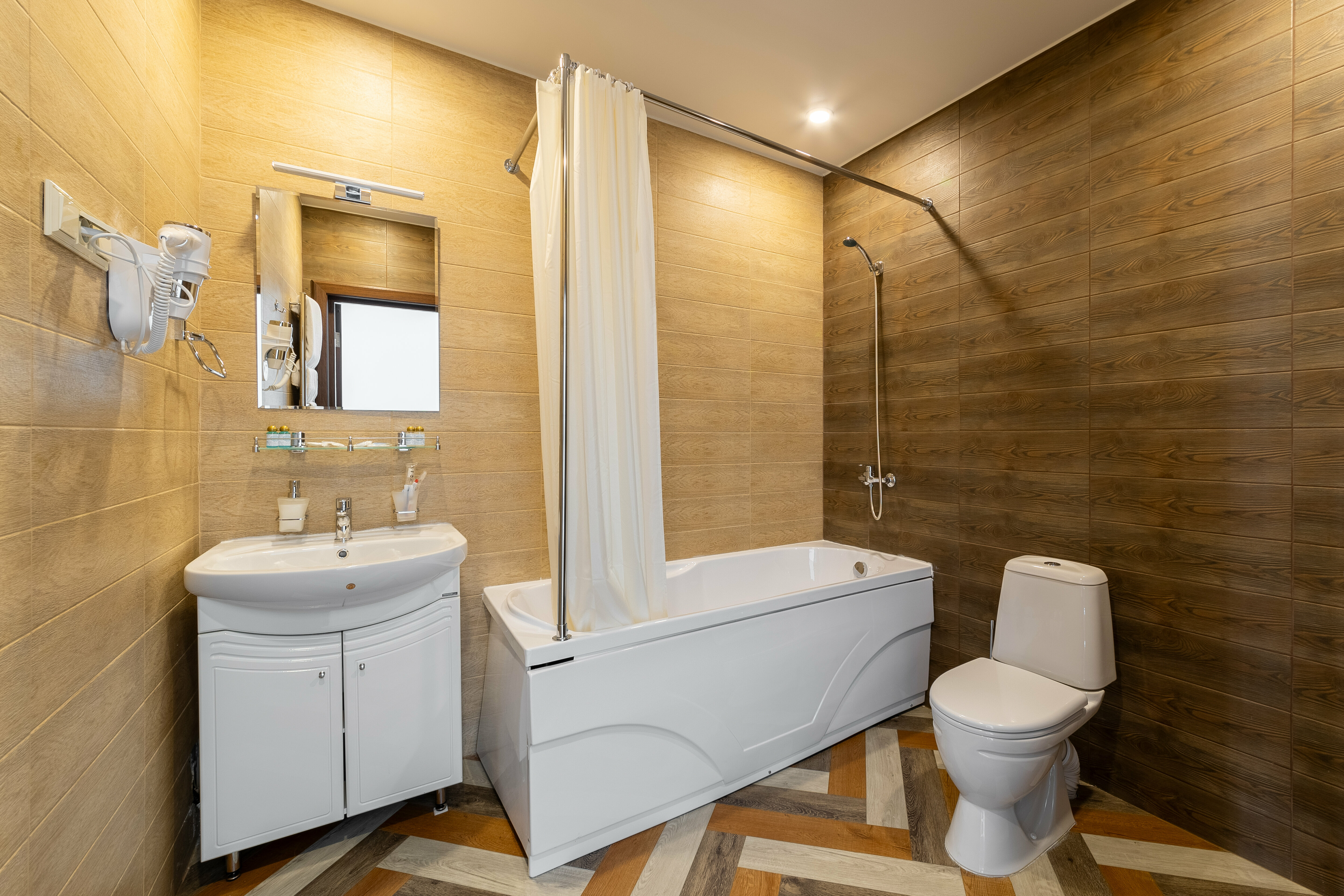 Улучшенный семейный номер