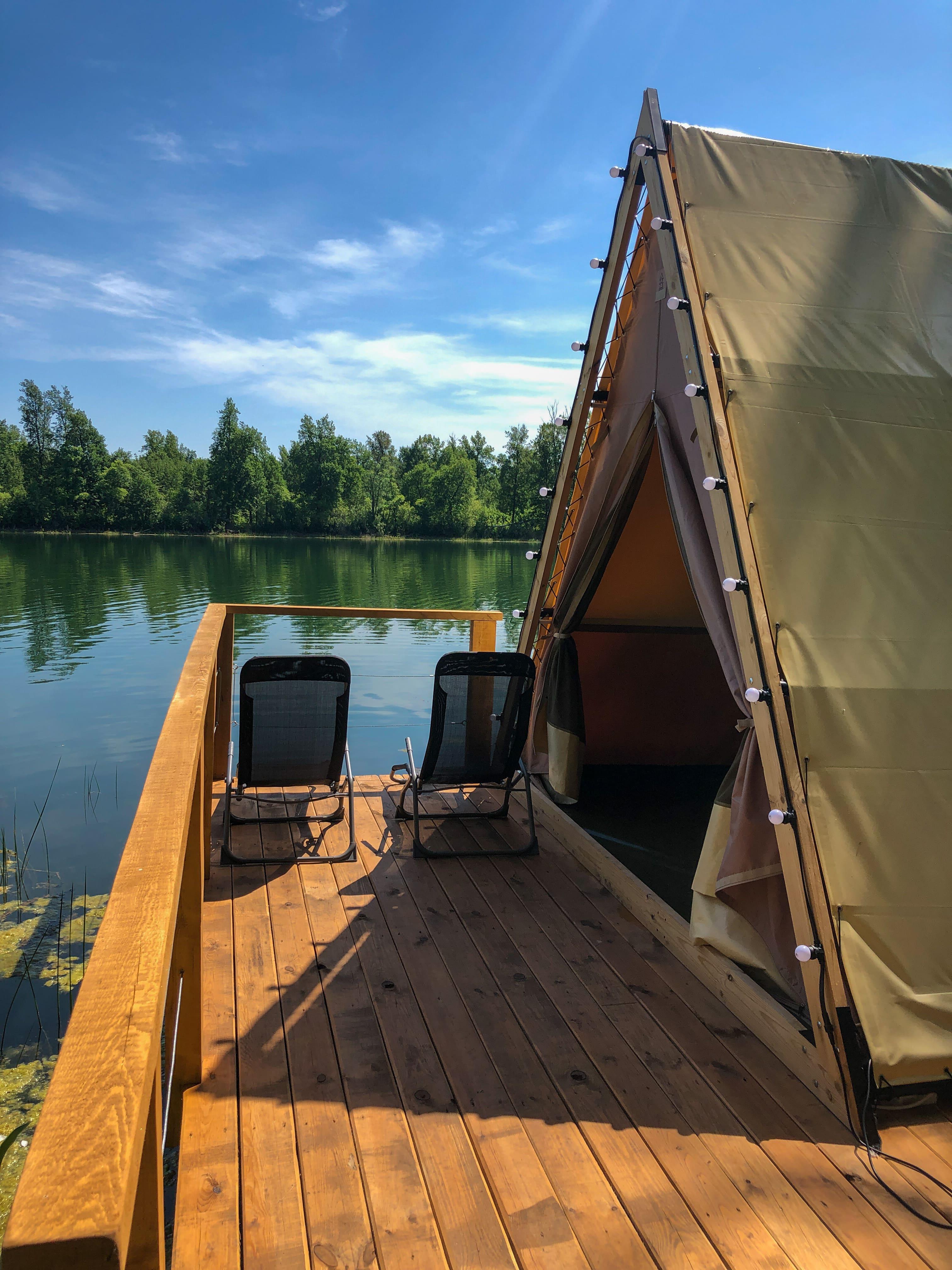 Глэмпинг на воде