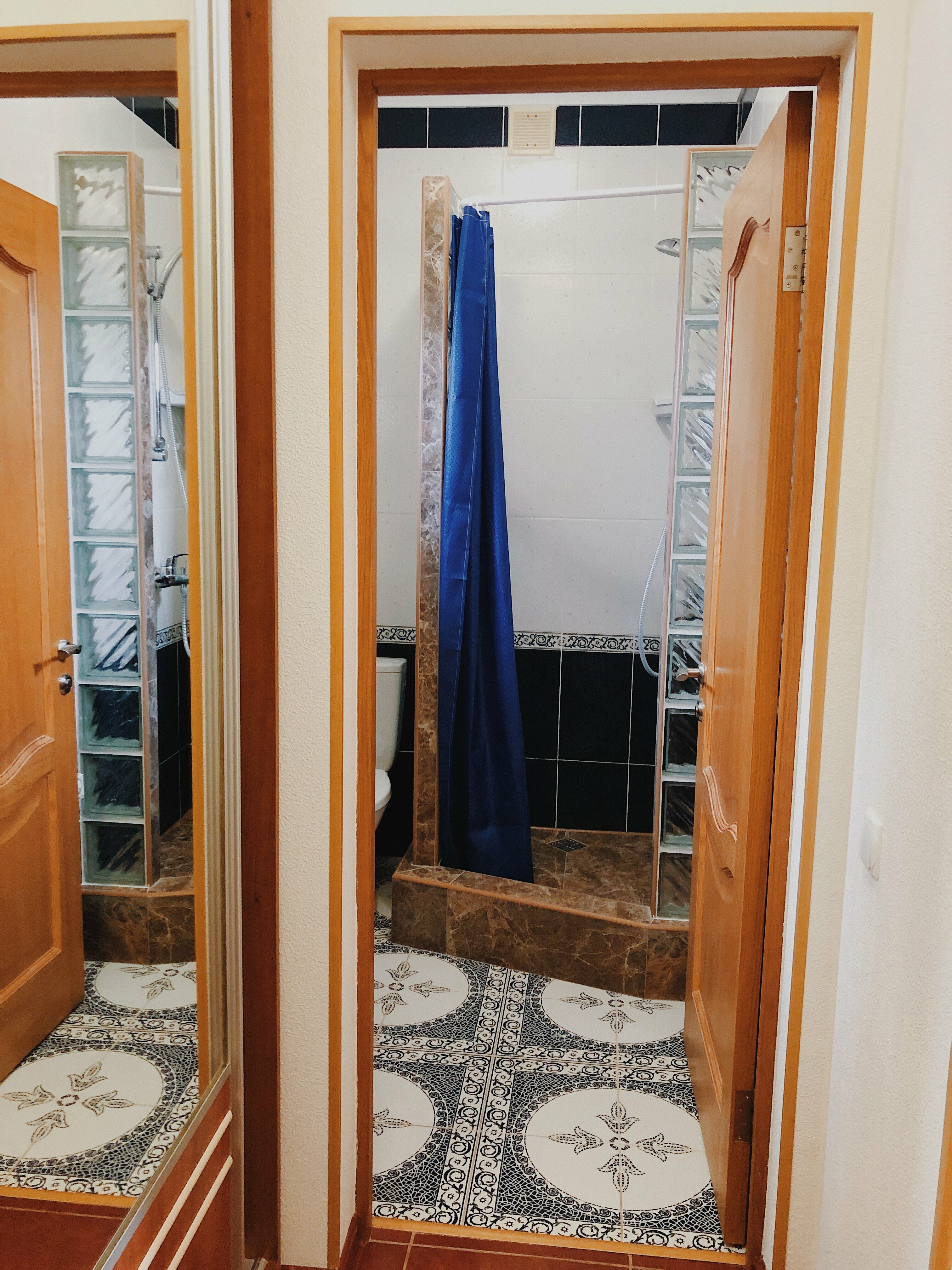 Трехместный номер с балконом