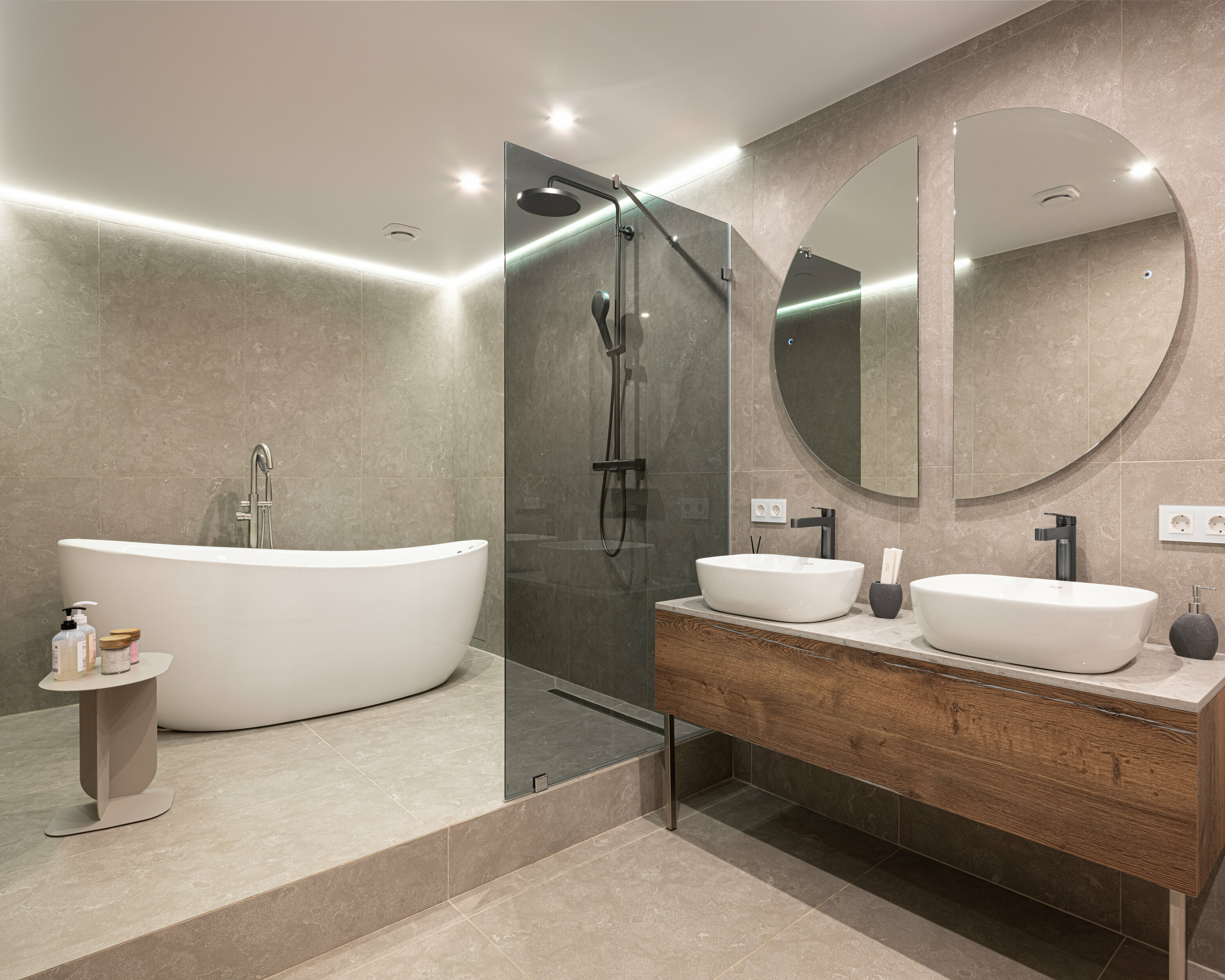 Семейный номер с террасой