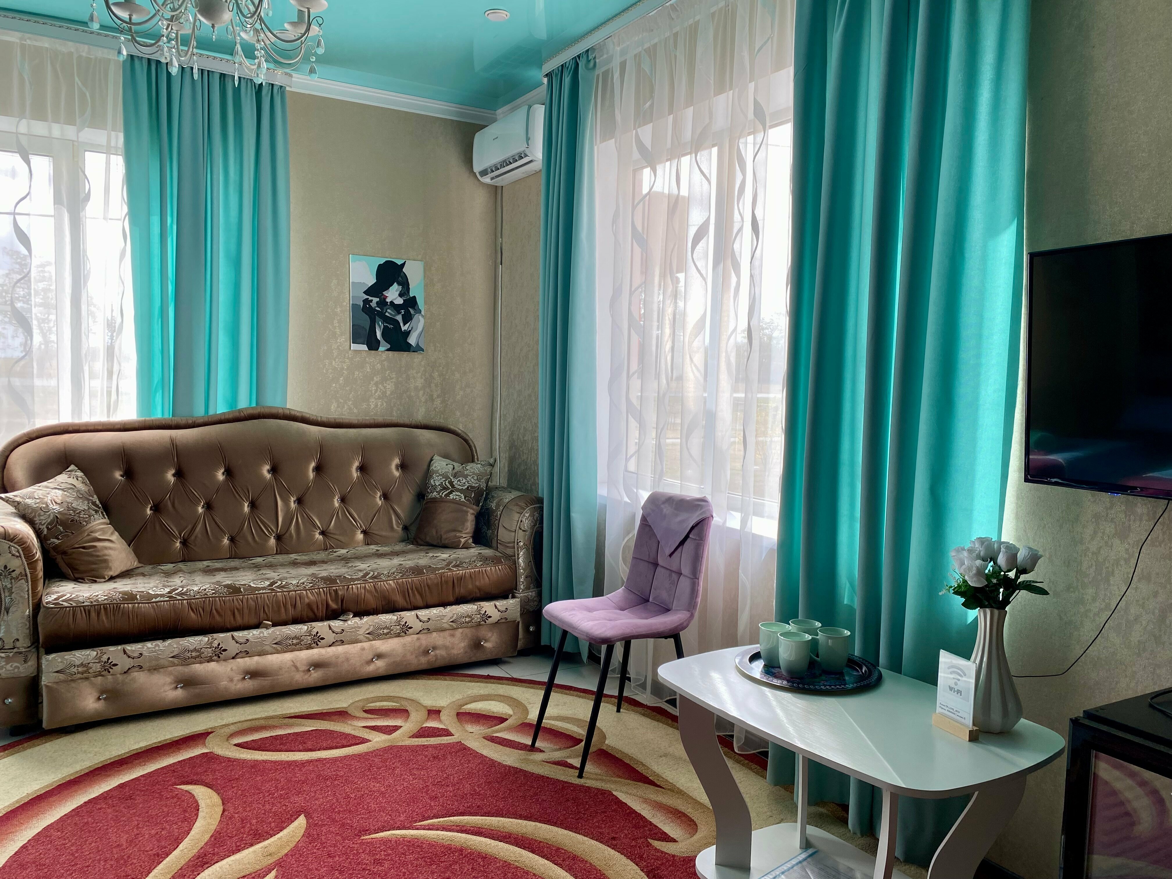 Cемейный номер с собственной ванной комнатой