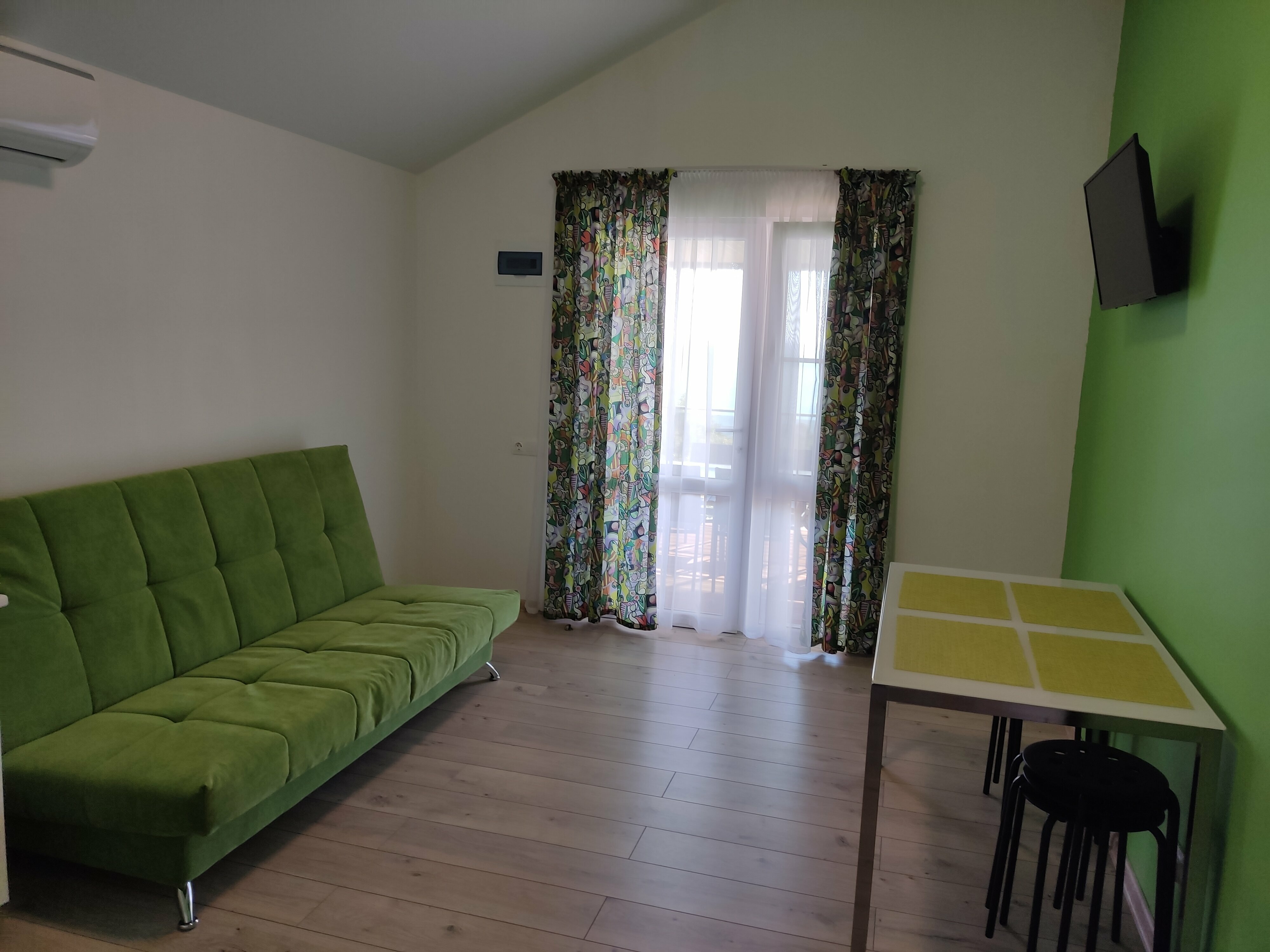 Люкс с кроватью размера «king-size»