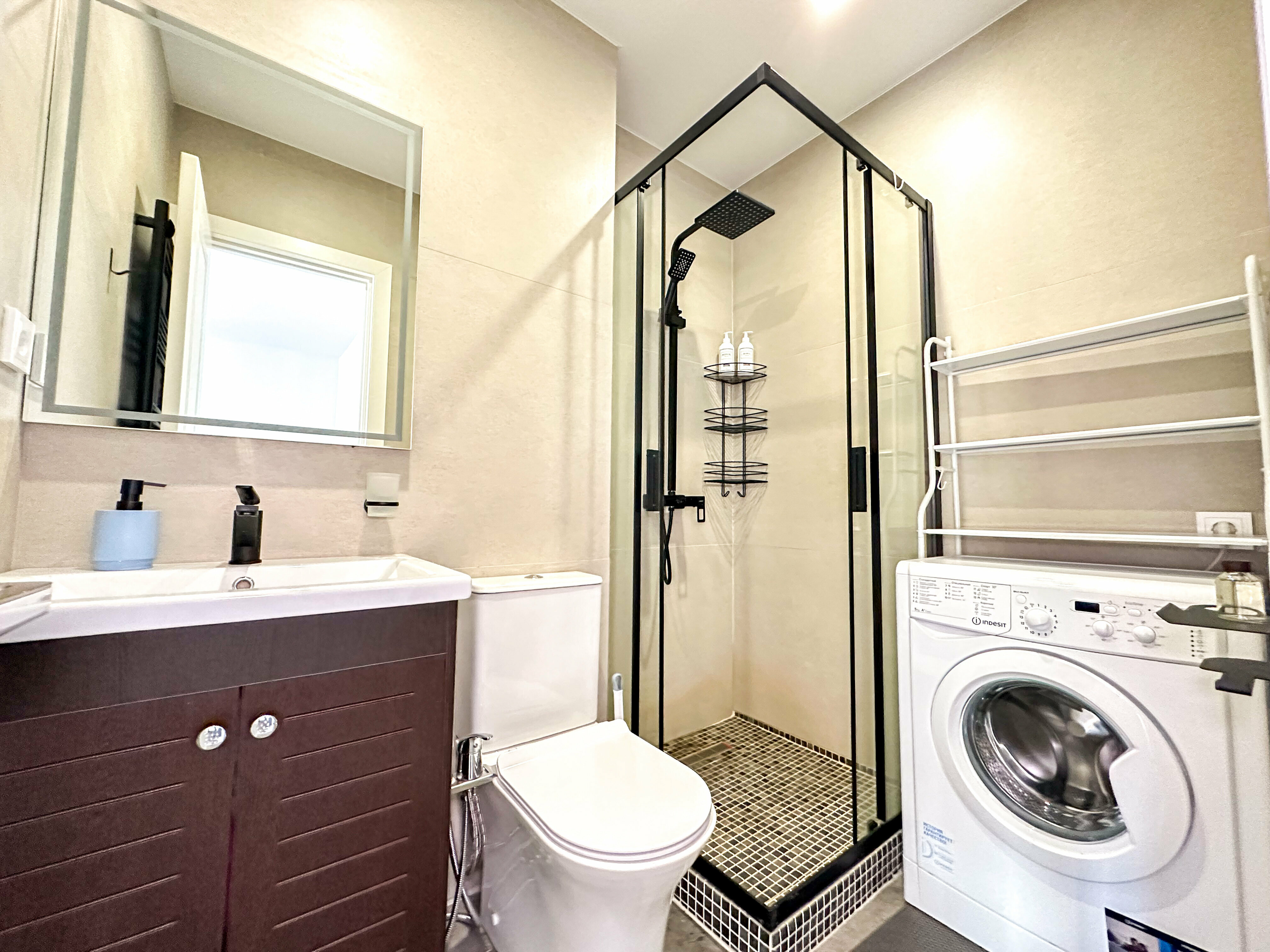 Семейный номер с видом на горы