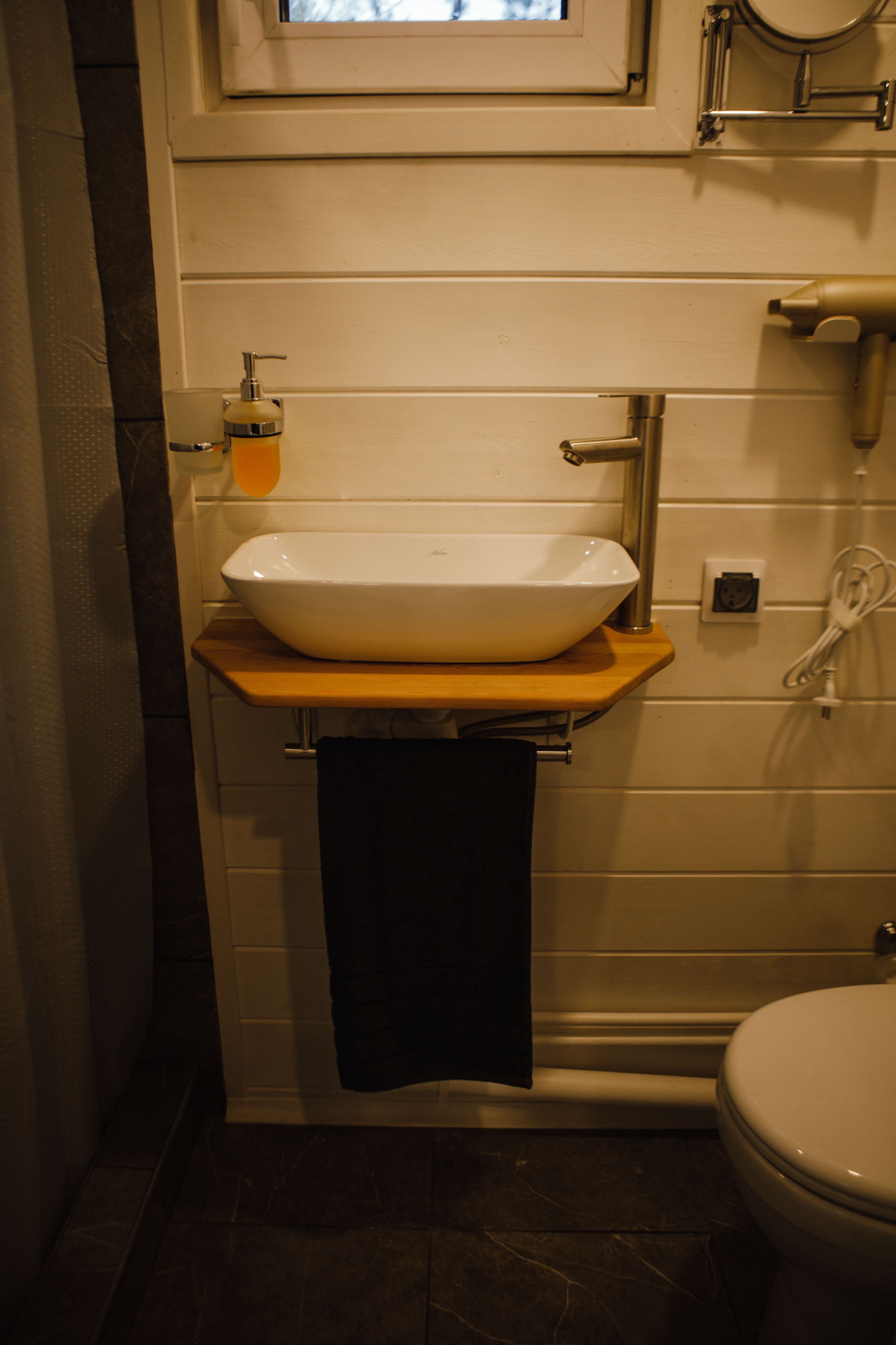 Дом с видом на лес